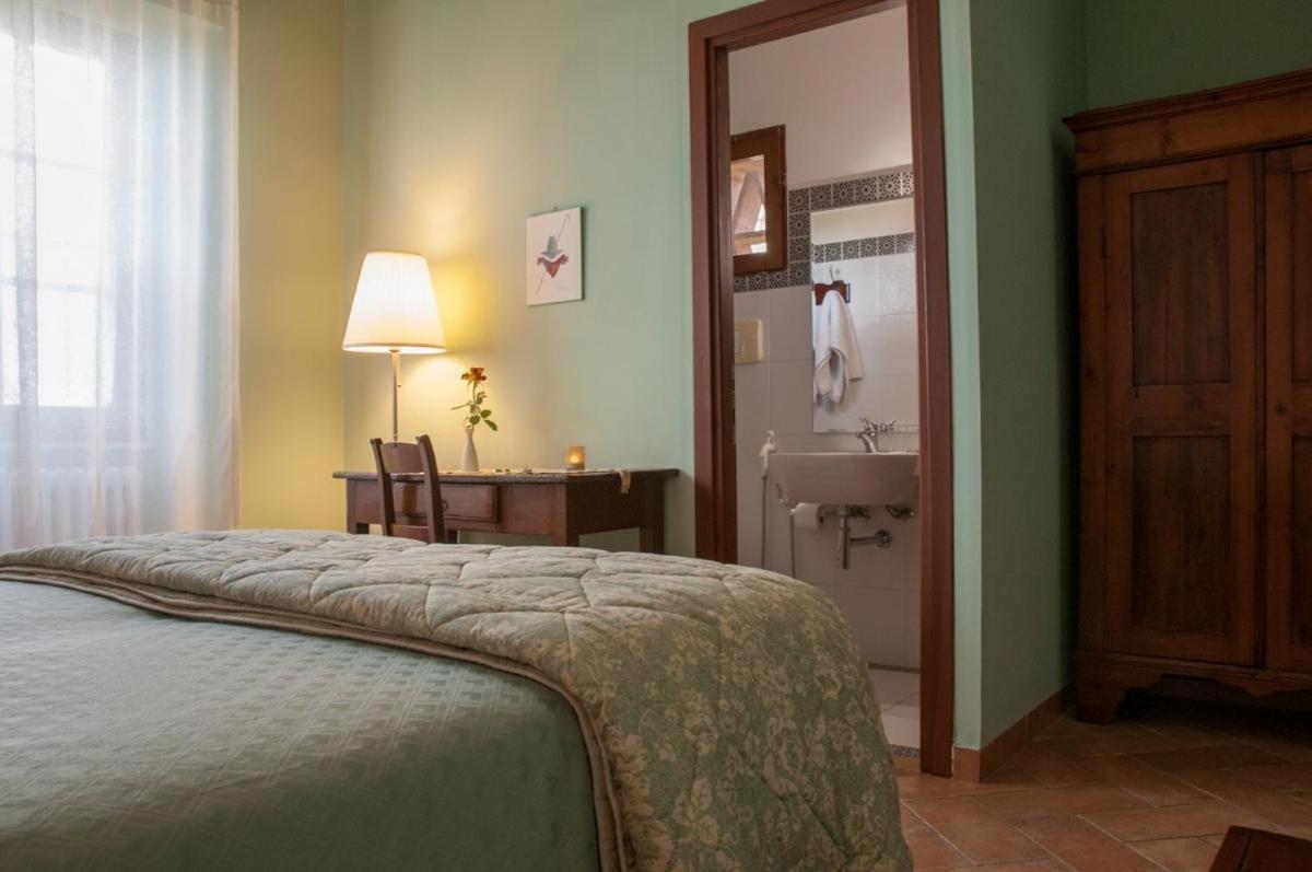 Double or Twin Room - Photo 7