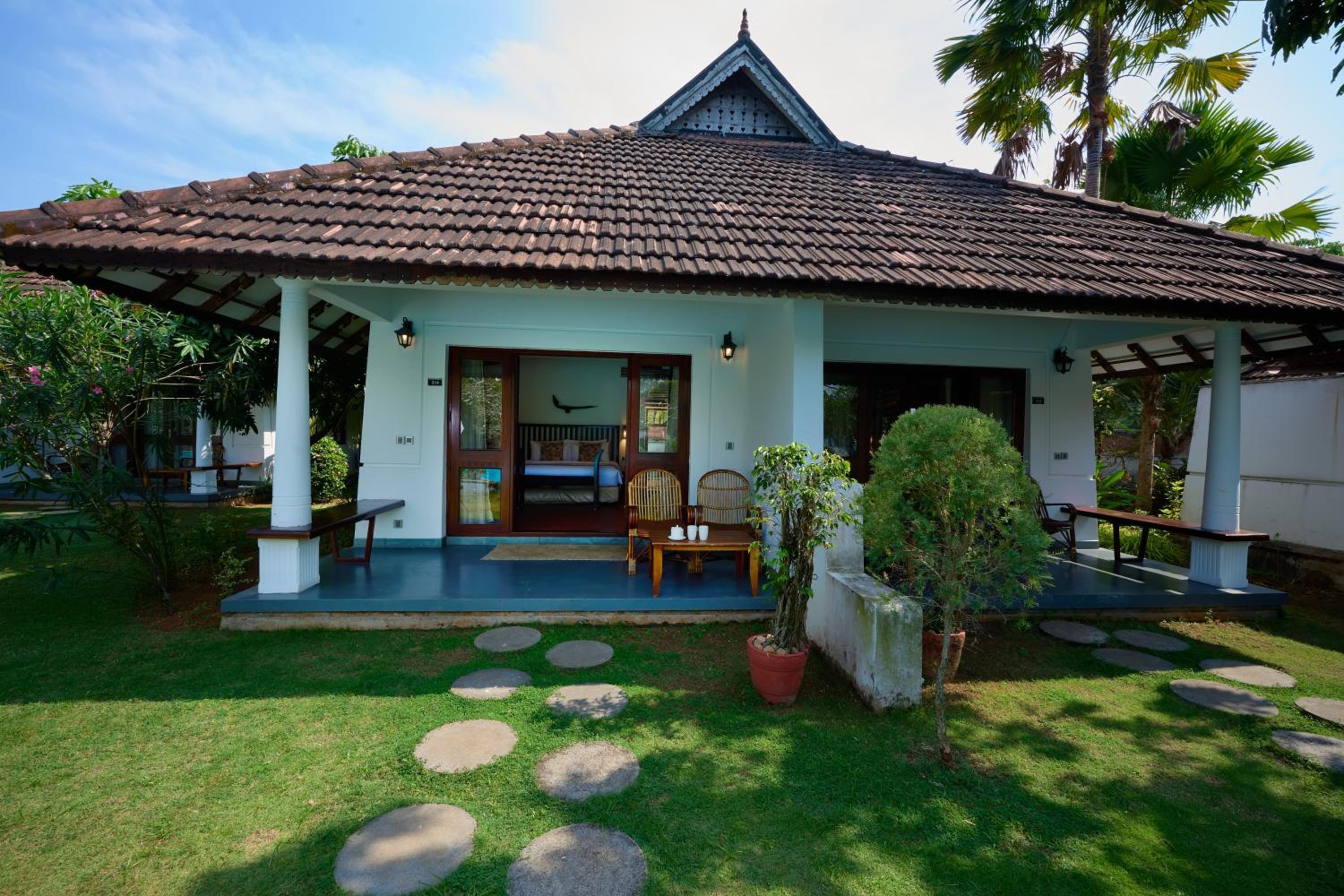 Poolside cottages with 10% off on Buffet Meals & Spa, Guaranteed Complimentary Cruise, subject to weather condition & Hi-Tea, Signature Activities & Experiences Poolside cottages with 10% off on Buffet Meals & Spa, Guaranteed Complimentary Cruise, subject to weather condition & Hi-Tea, Signature Activities & Experiences