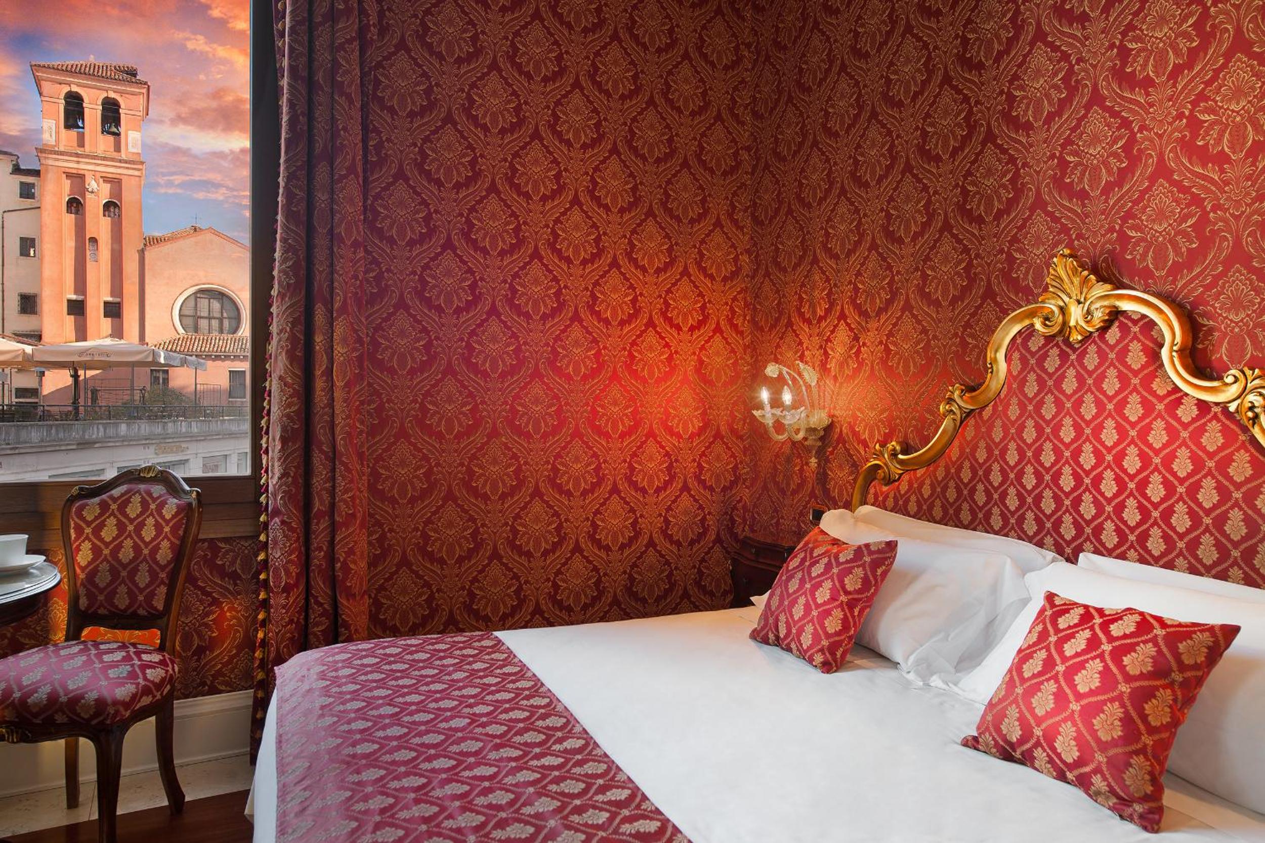 Superior Double or Twin Room photo 1