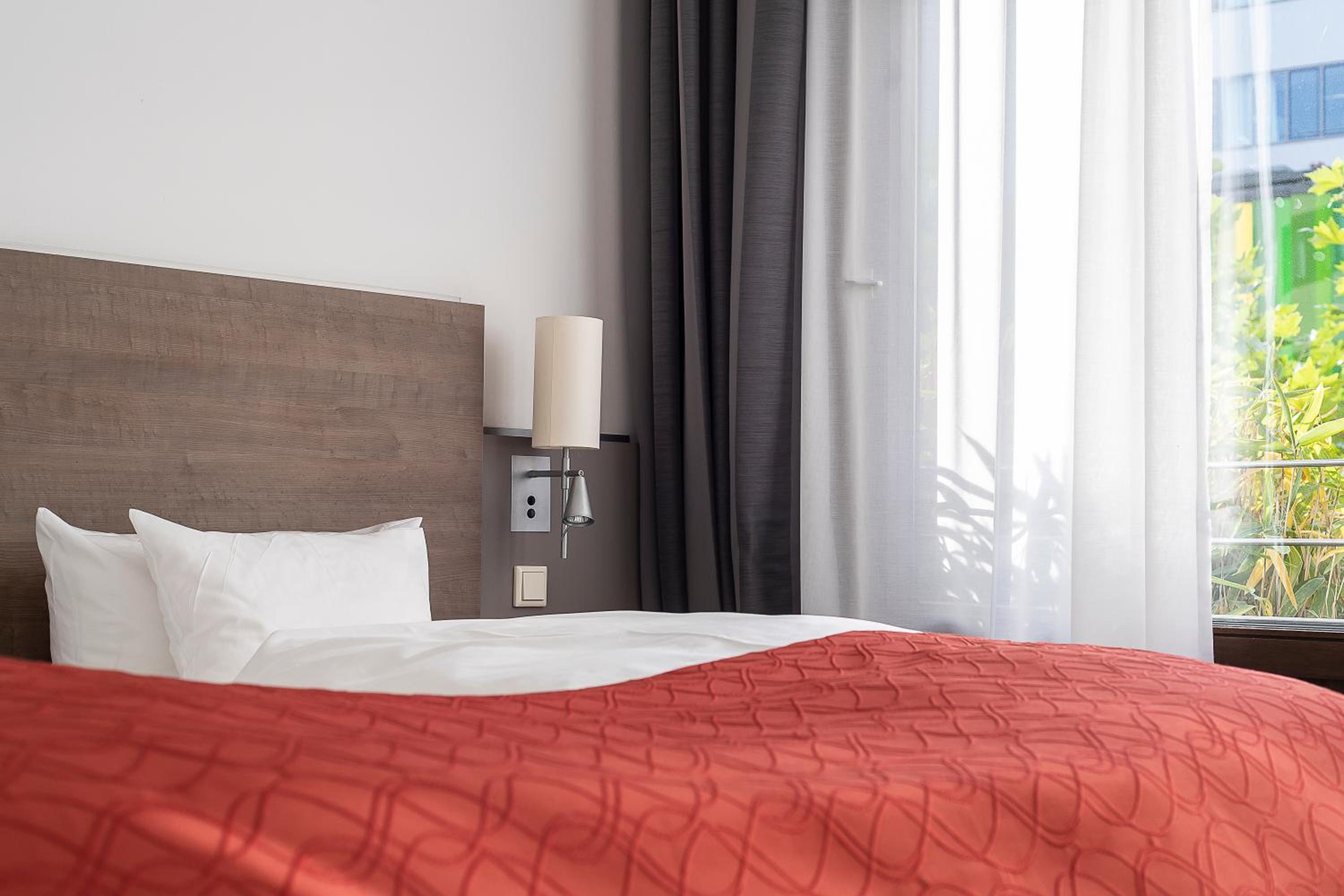 Double Room - Photo 10