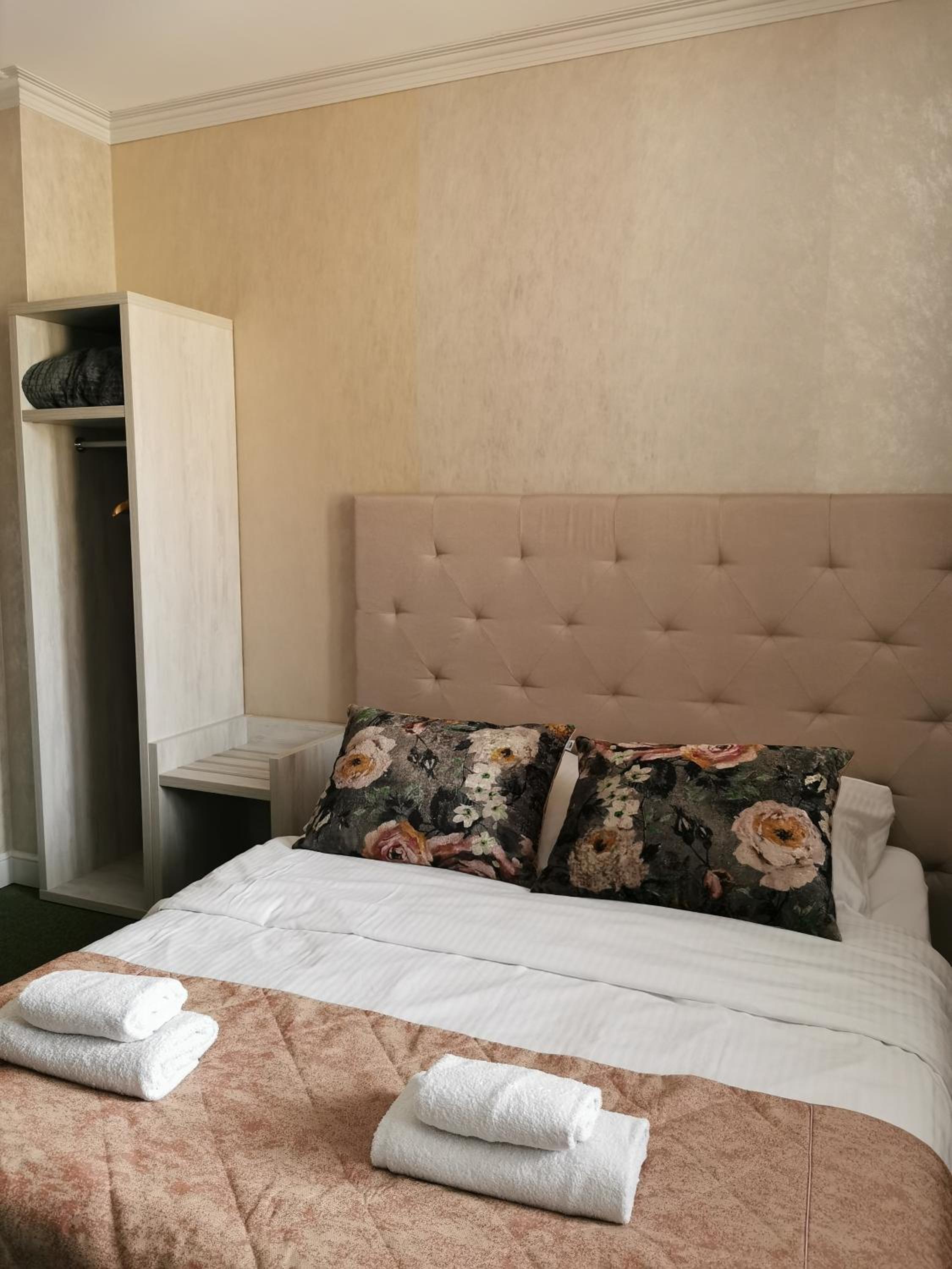 Deluxe Double Room photo 3