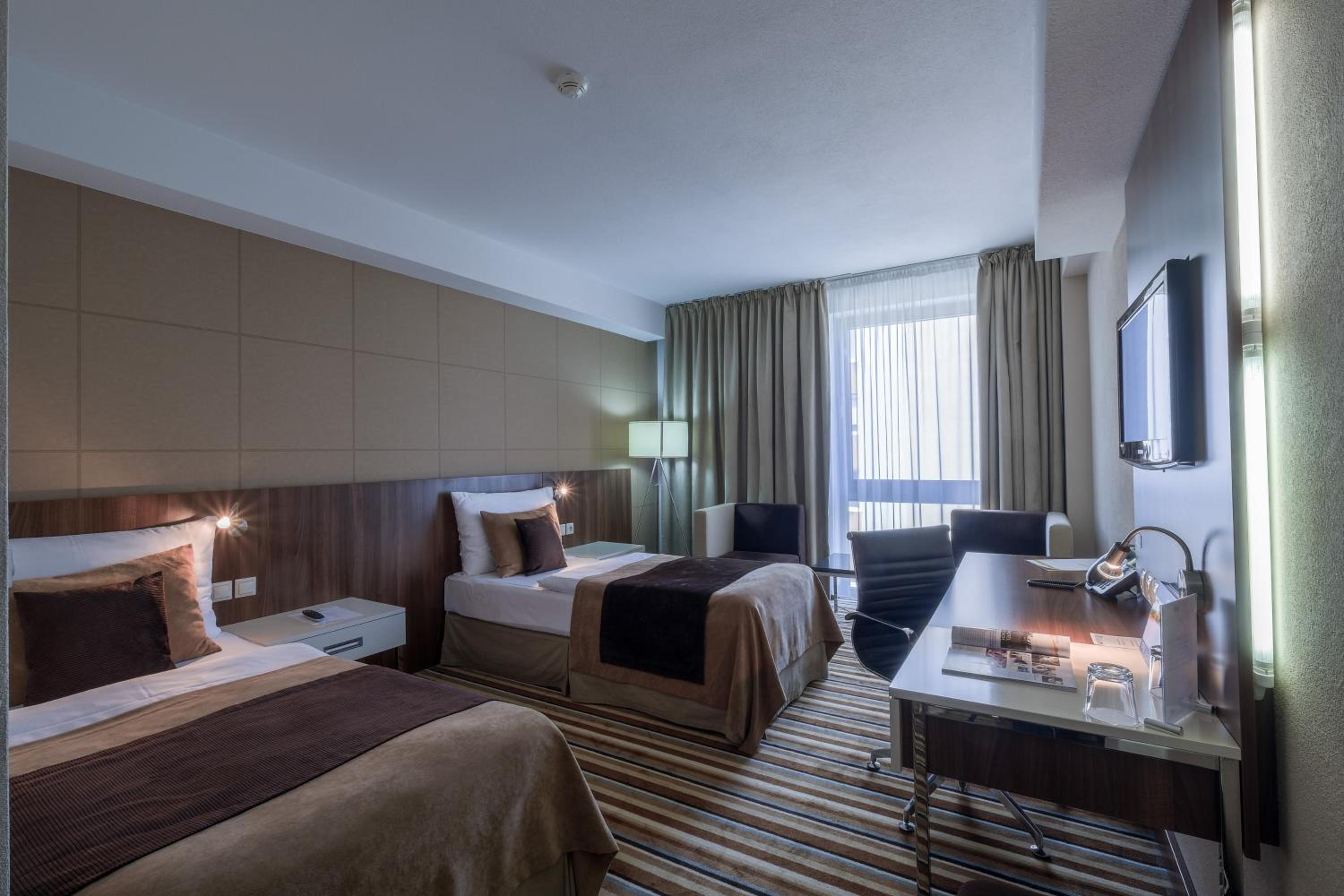 Double or Twin Room photo 3