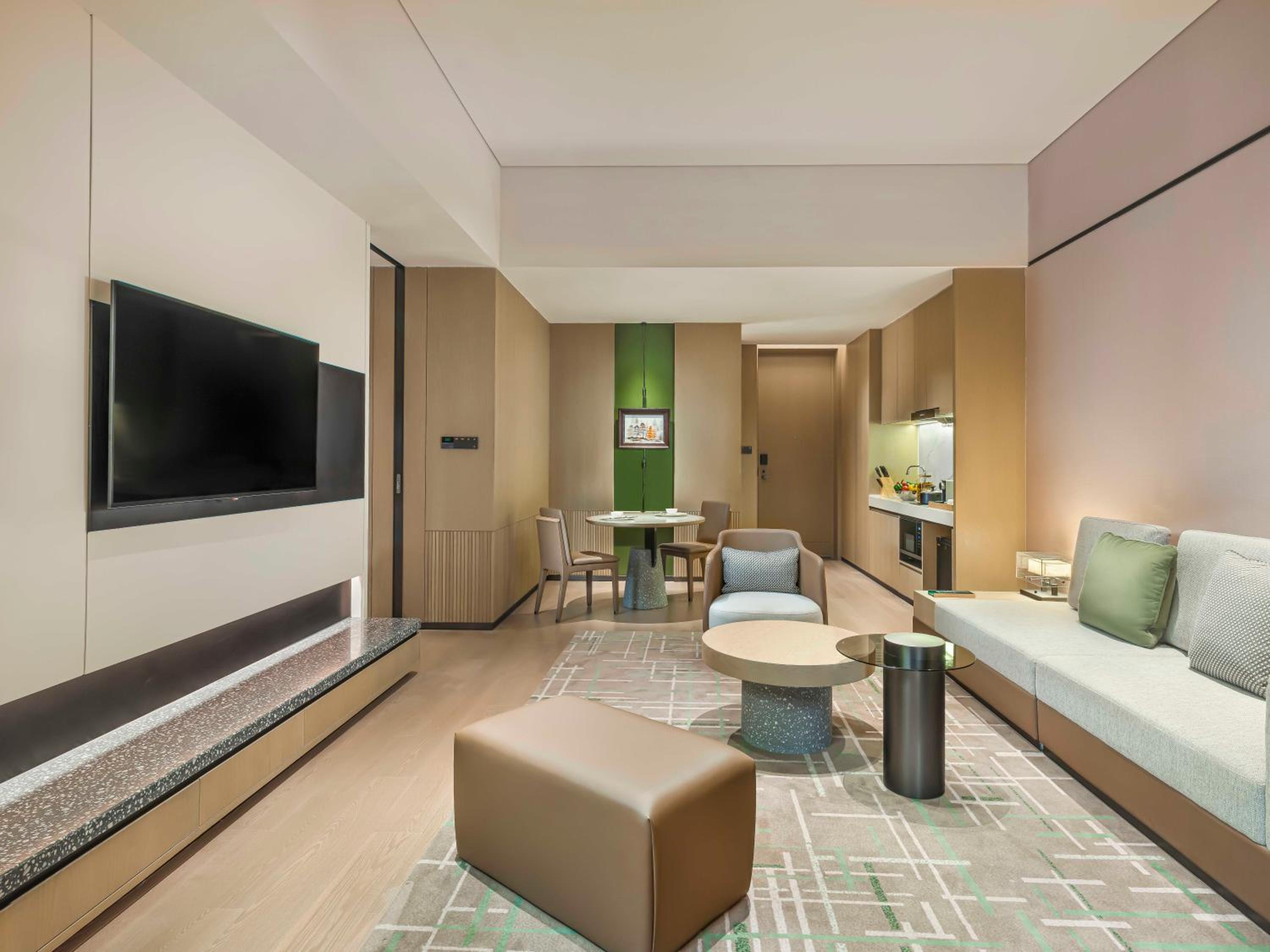 Element Suite photo 1