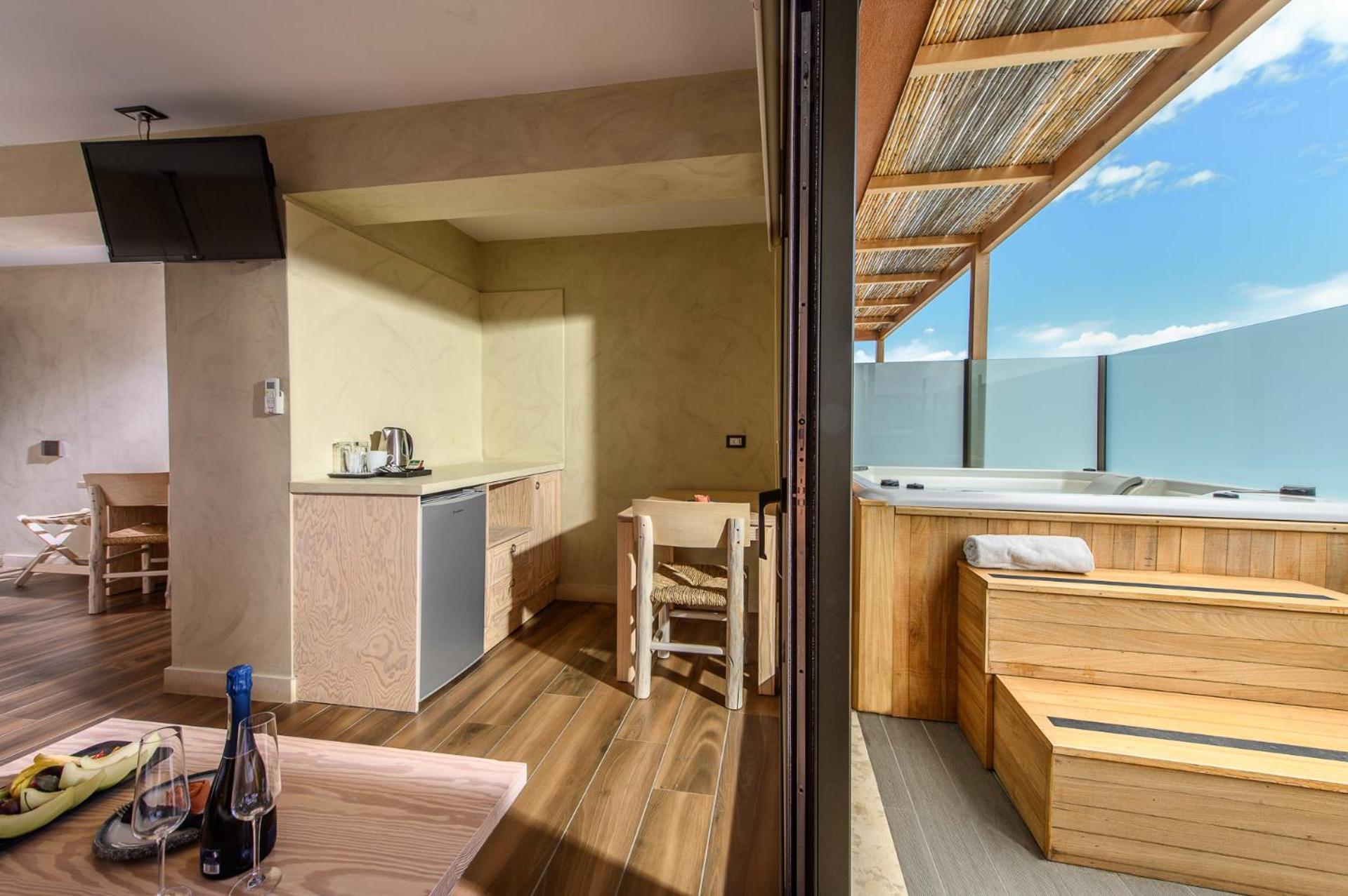 Premium Room Sea View Outdoor Jacuzzi - Photo 6