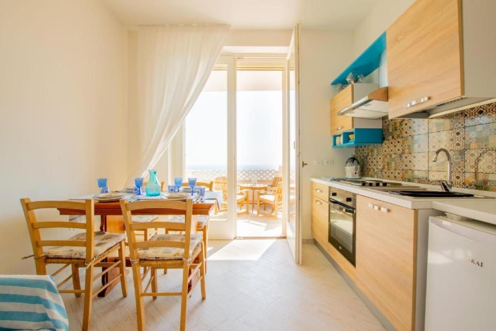 Apartment with Sea View photo 3