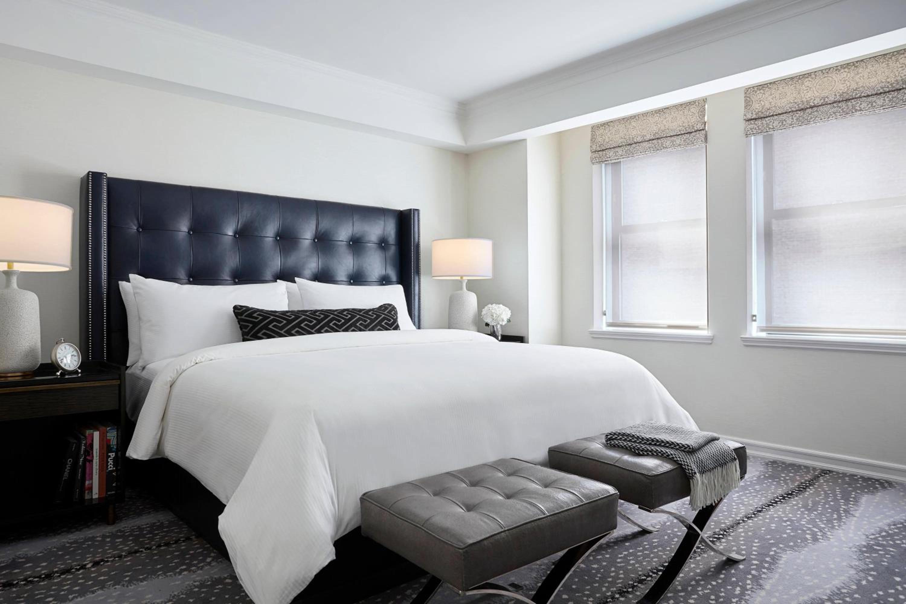 Essex One-bedroom Suite with Sofa Bed
