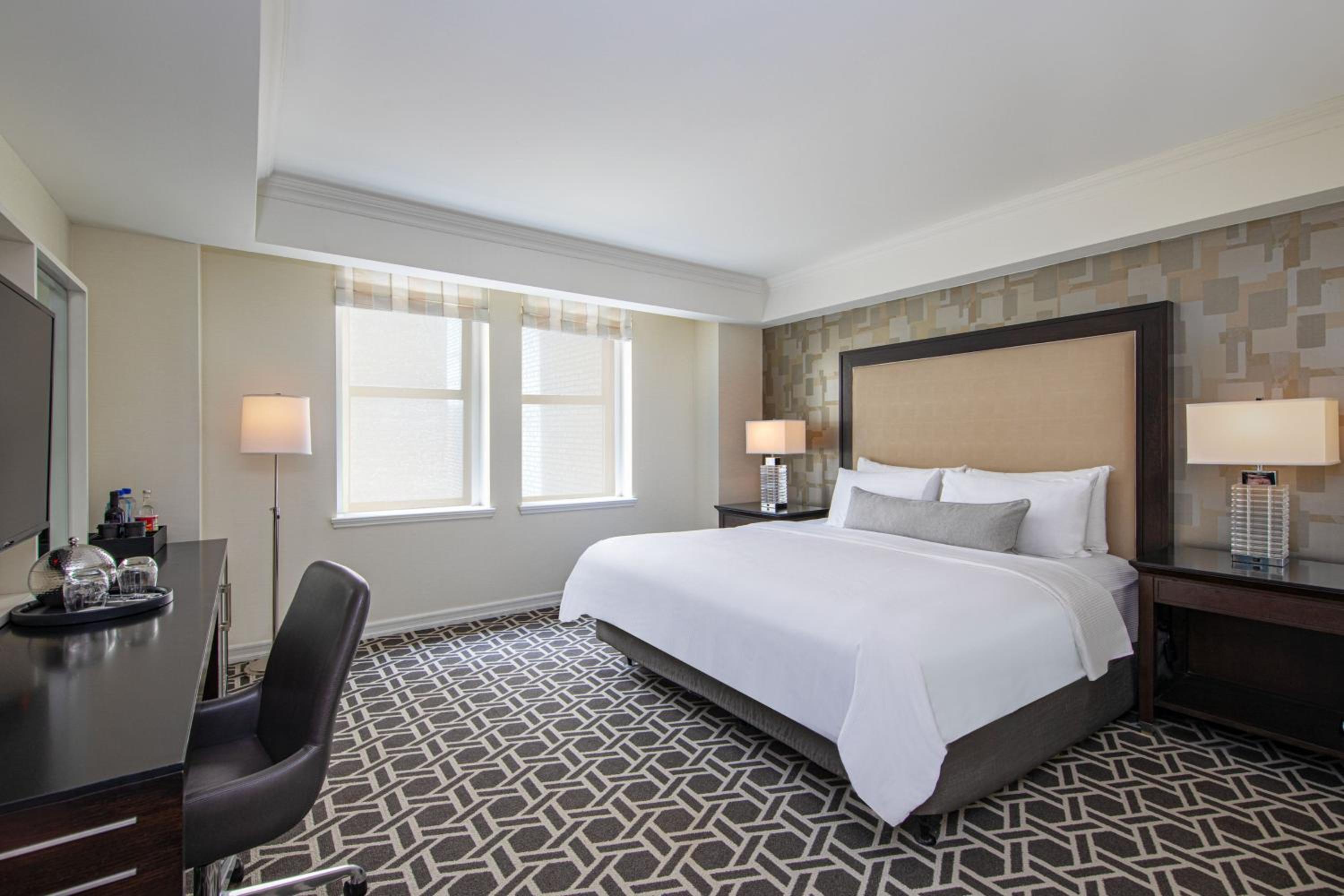 King Room Connector to Junior Suite