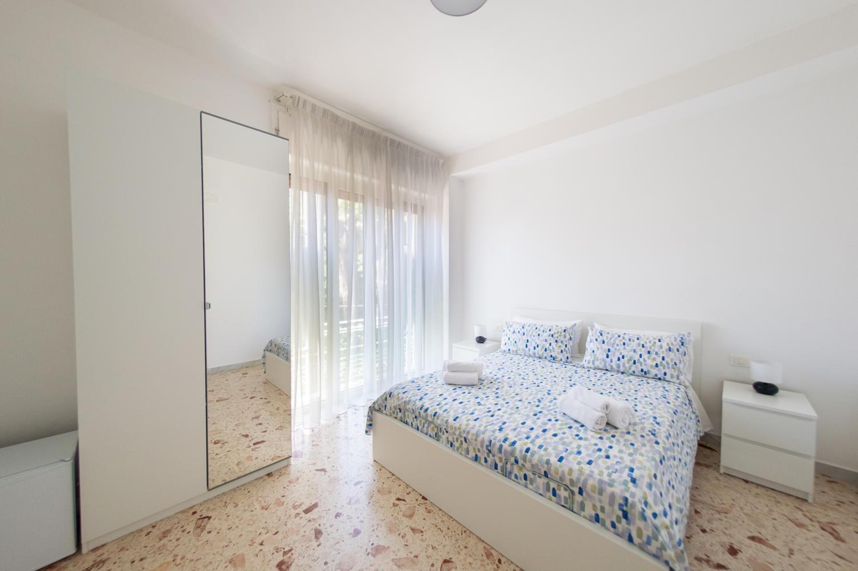 Deluxe Double Room with Balcony and Sea View photo 1