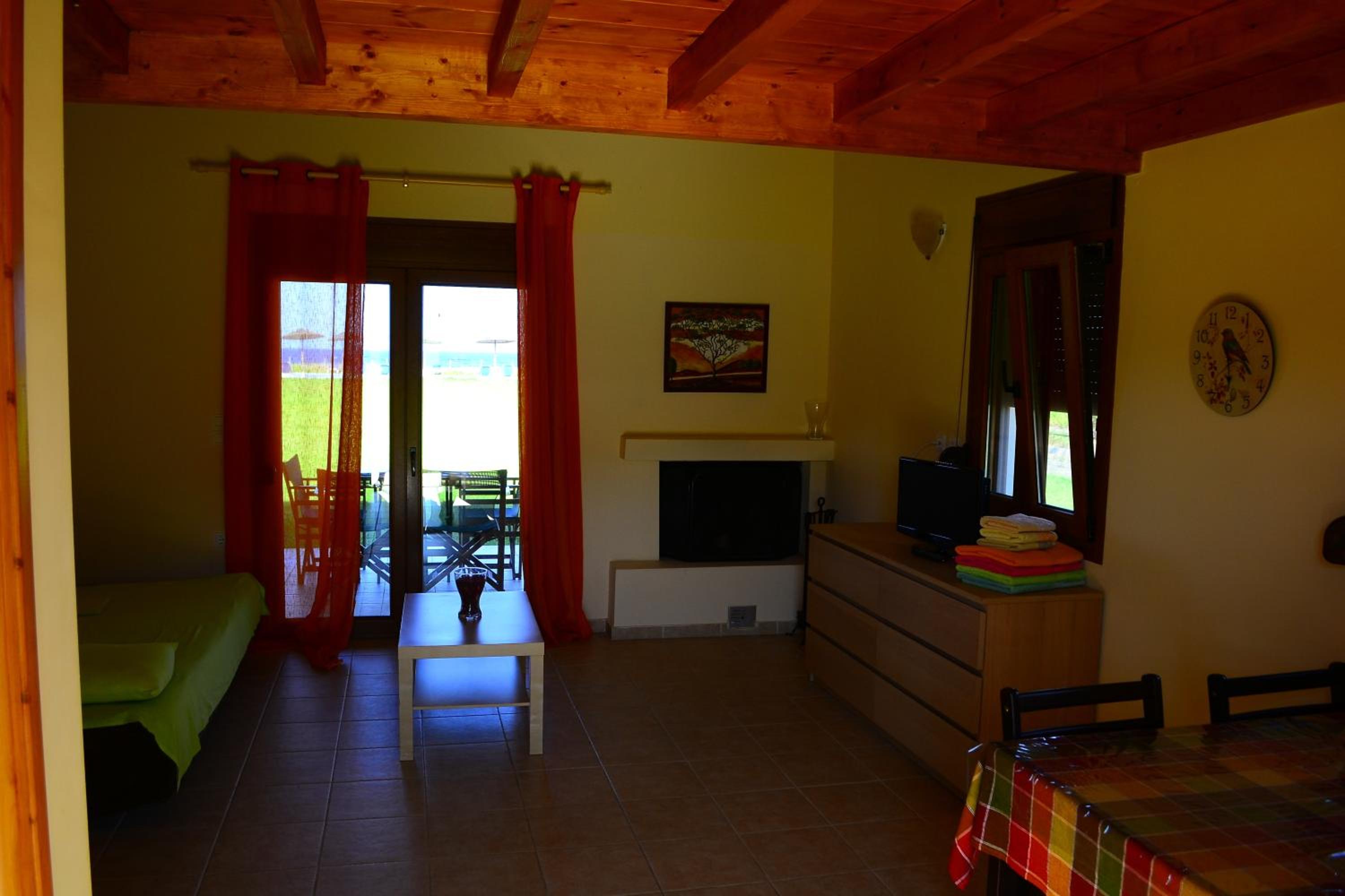 Studio Apartment with Sea View - Photo 1