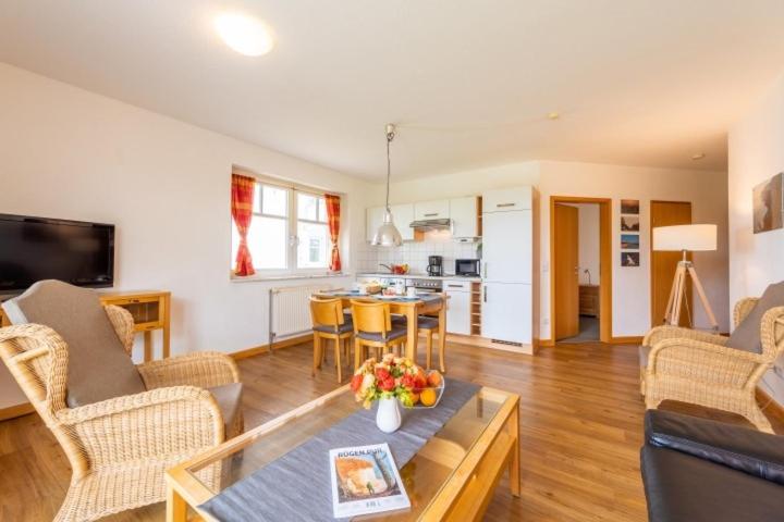 Apartment with Terrace photo 1