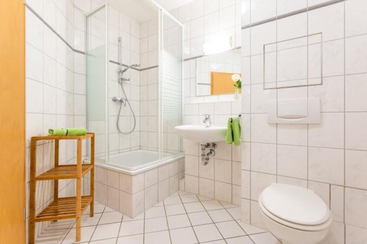 Apartment with Terrace photo 3