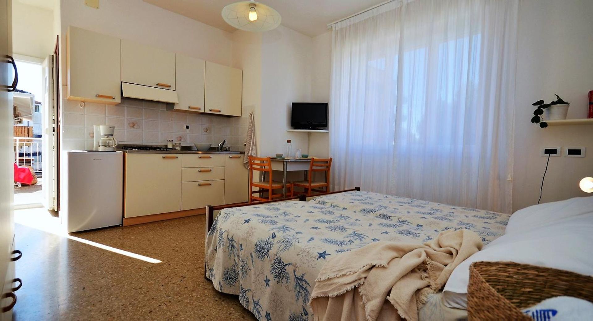 Studio Apartment