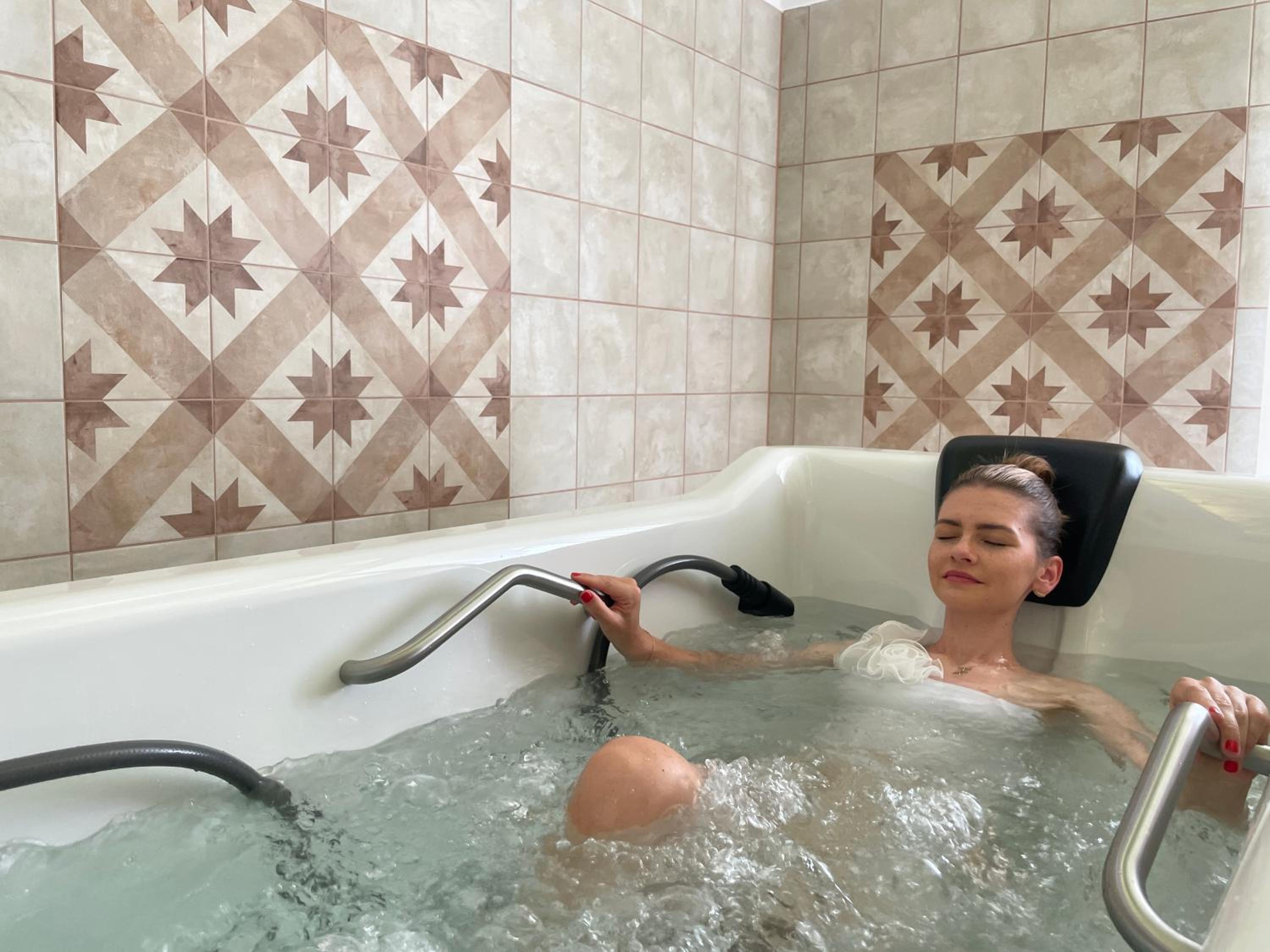 Deluxe Double Room with Balcony and Spa Package in Palace I, photo 6