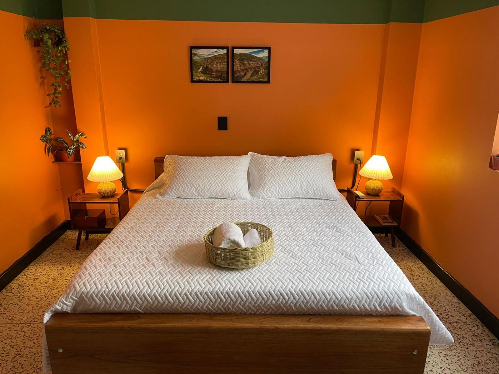 Double Room with Private Bathroom photo 2