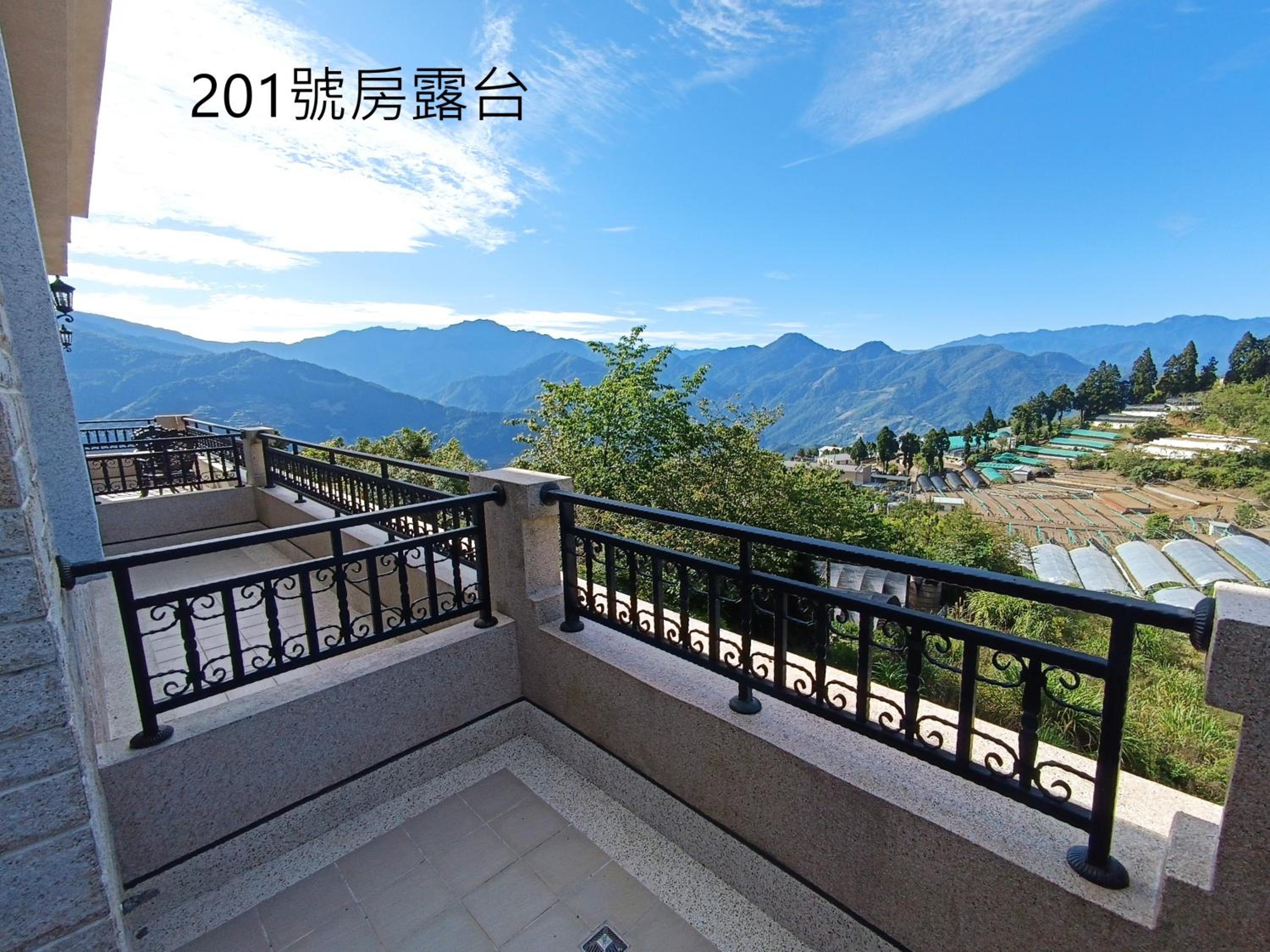 Double Room with Balcony photo 3