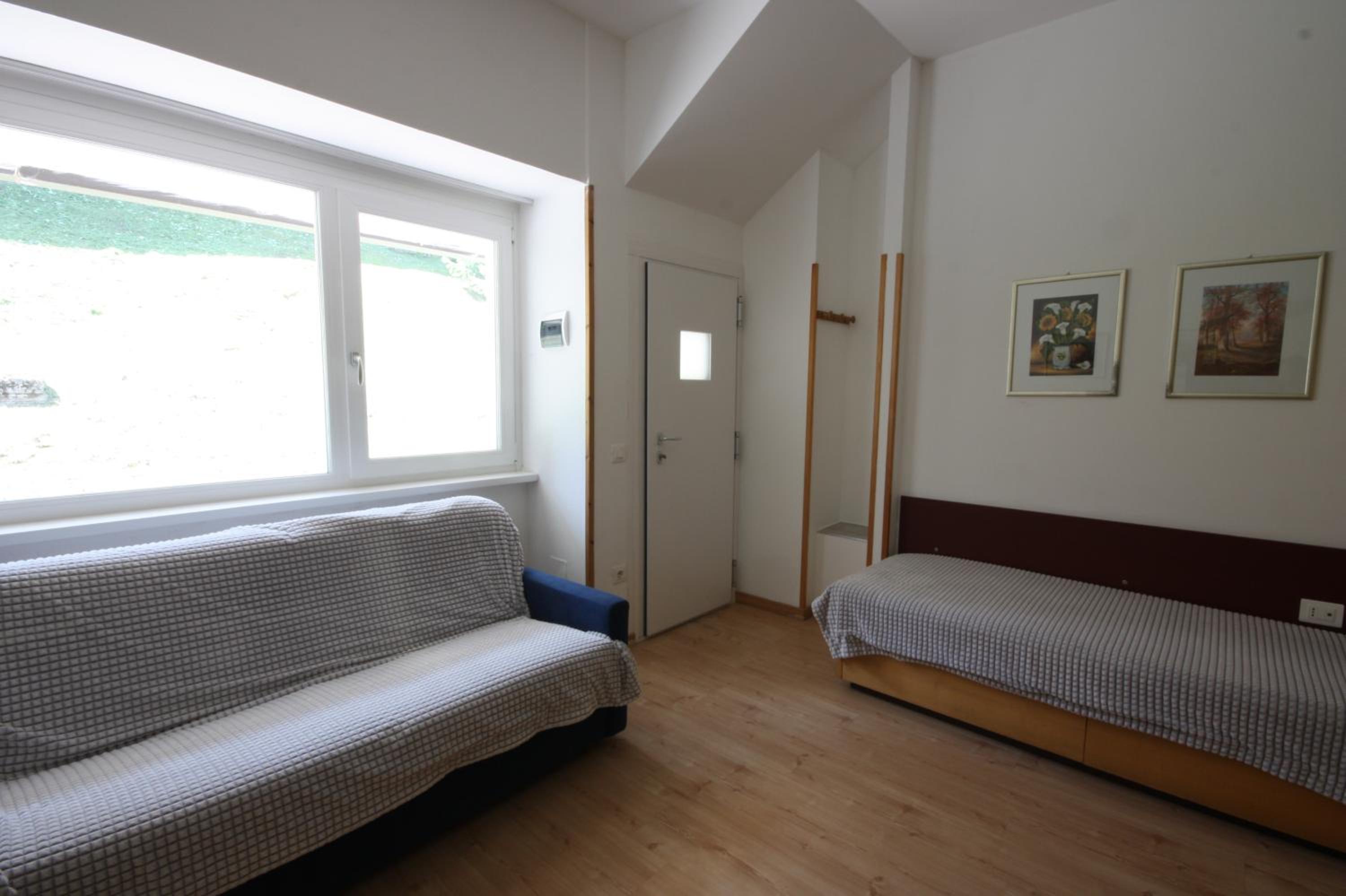Two-Bedroom Apartment (6 Adults) photo 1