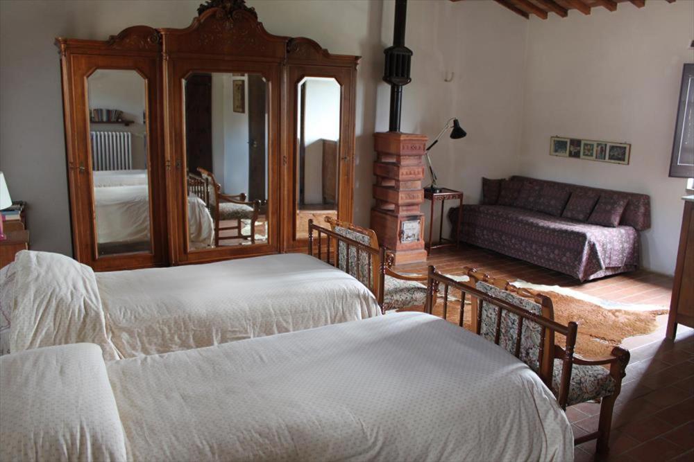 Two-Bedroom Apartment - Split Level