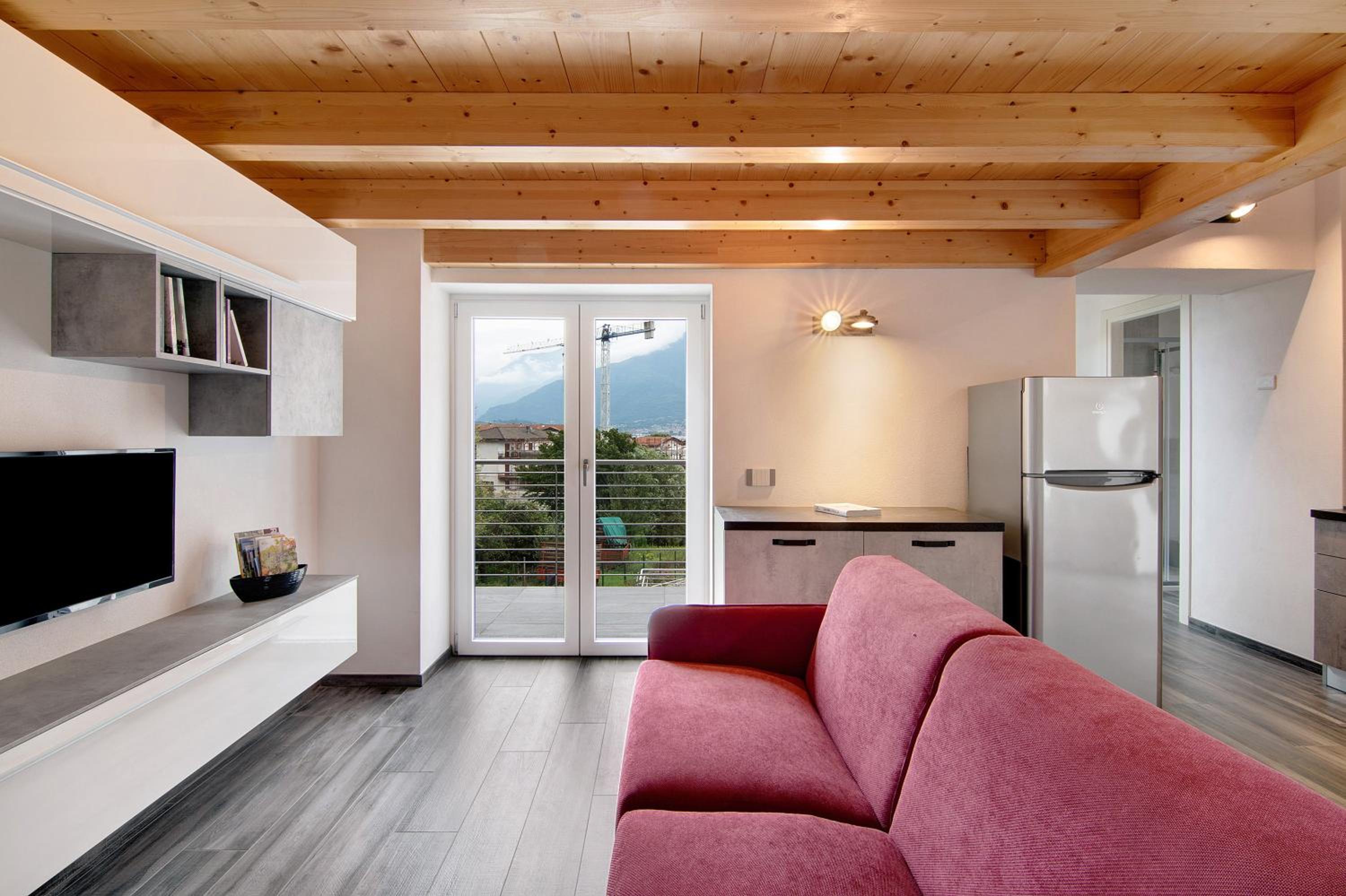 One-Bedroom House photo 1