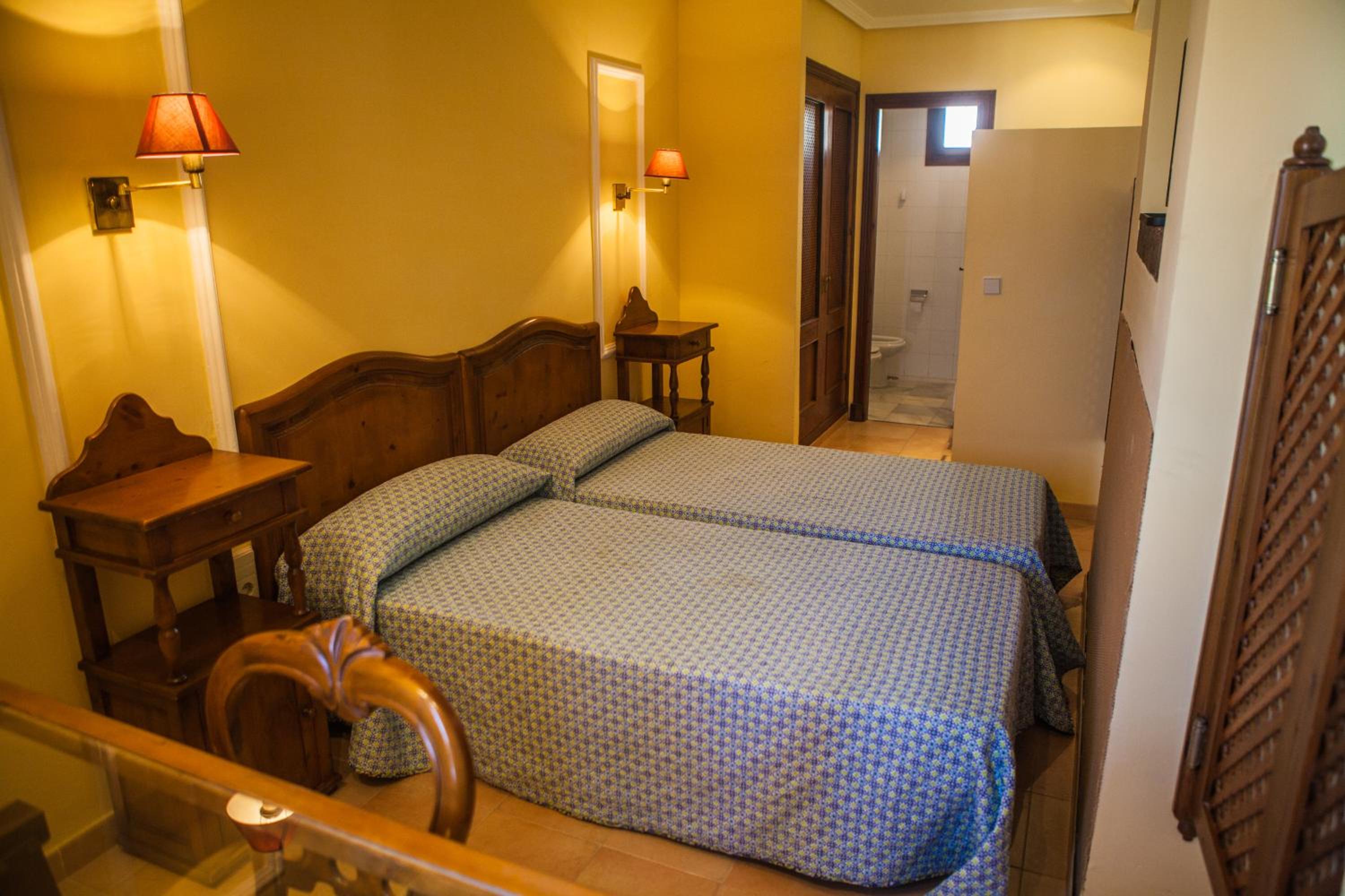 Studio Apartment photo 3