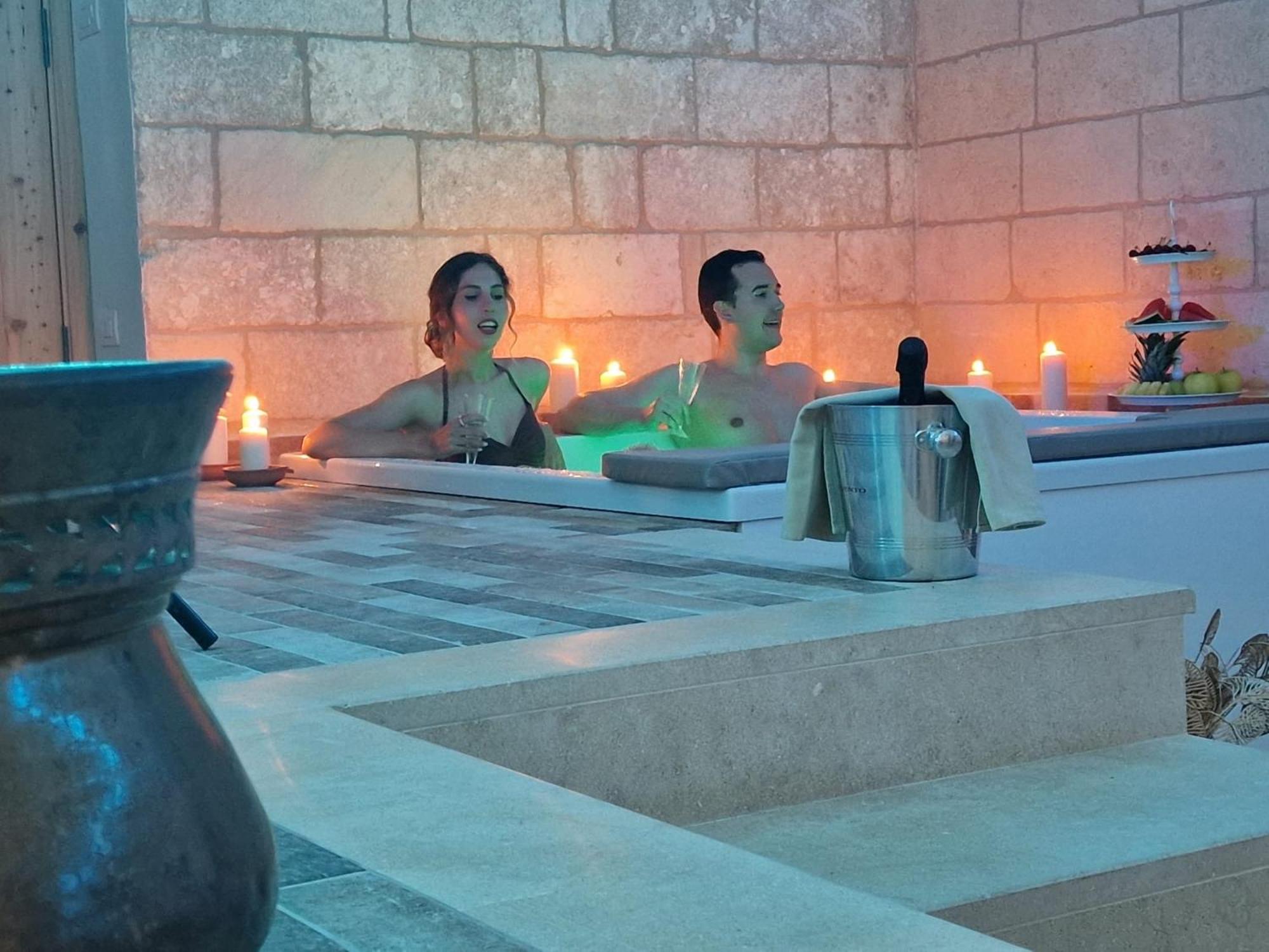 Queen Room with Spa Bath - Photo 2