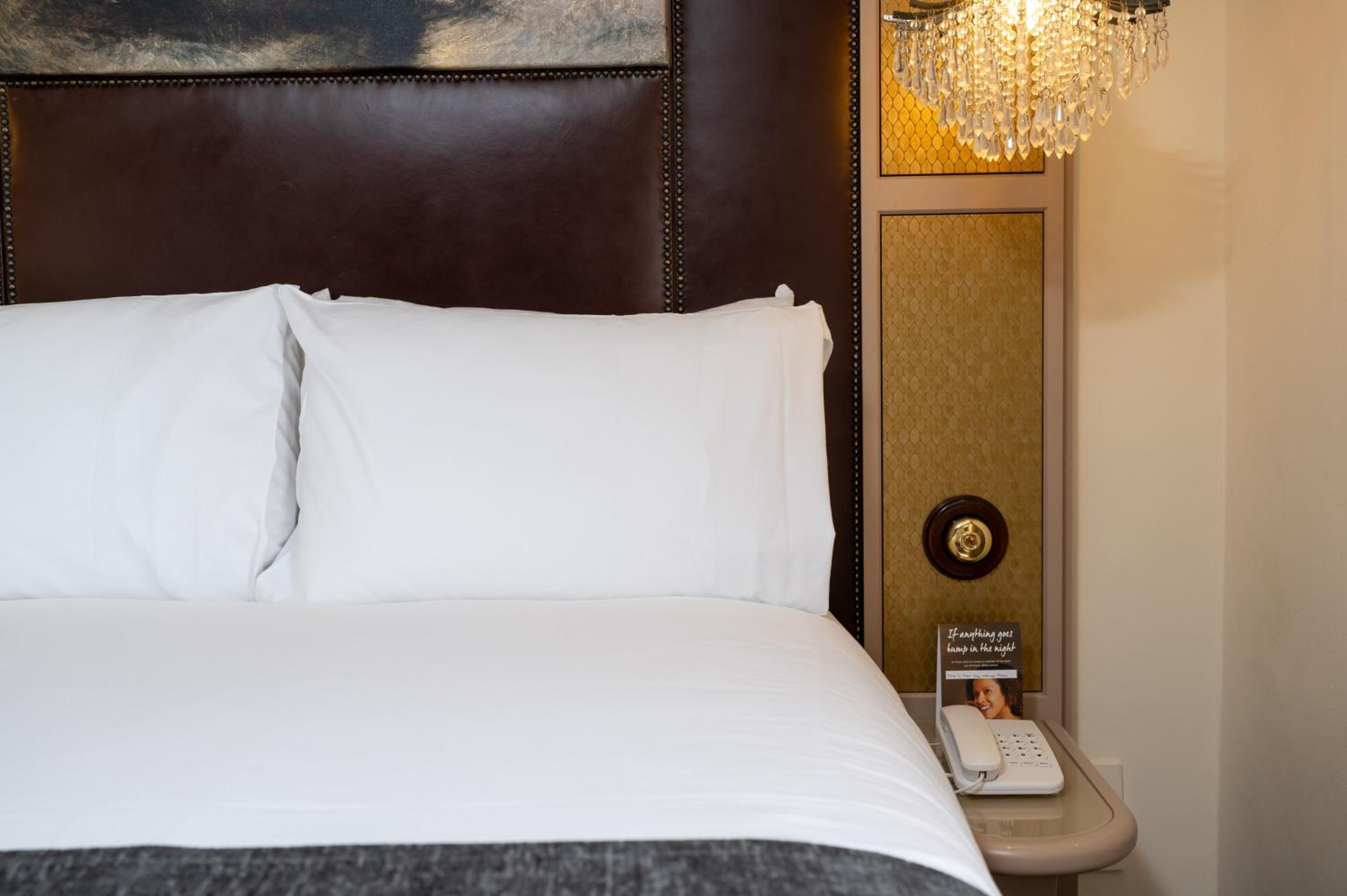 Small Double Room photo 2