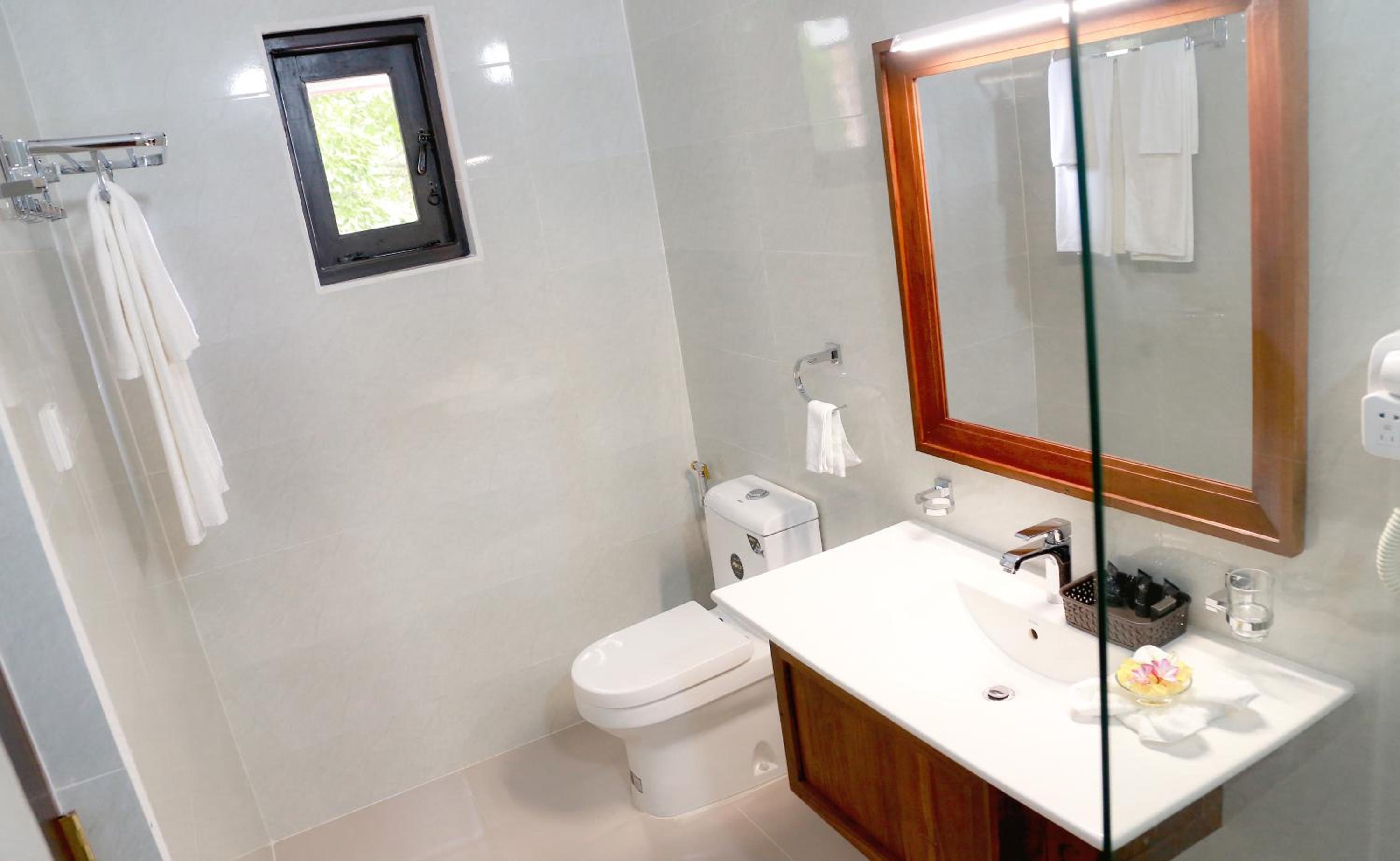 Superior Triple Room photo 3