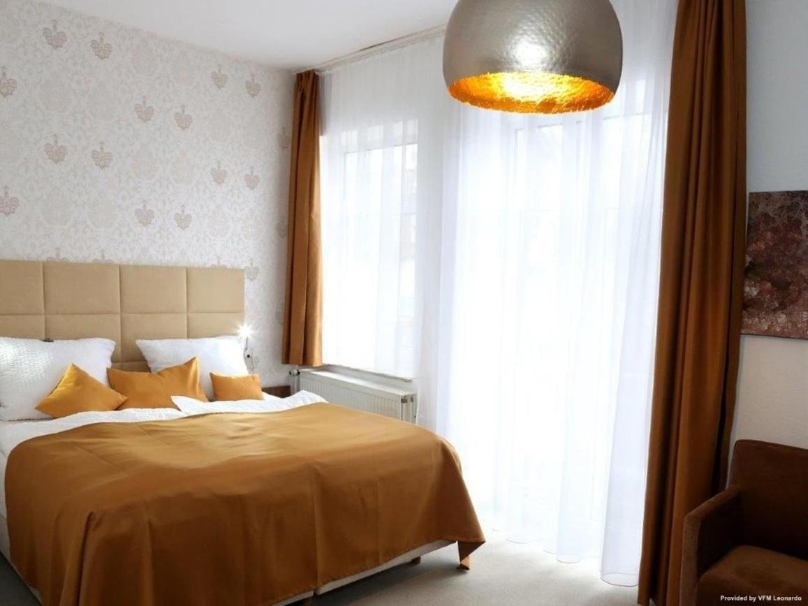 Superior Double or Twin Room photo 2