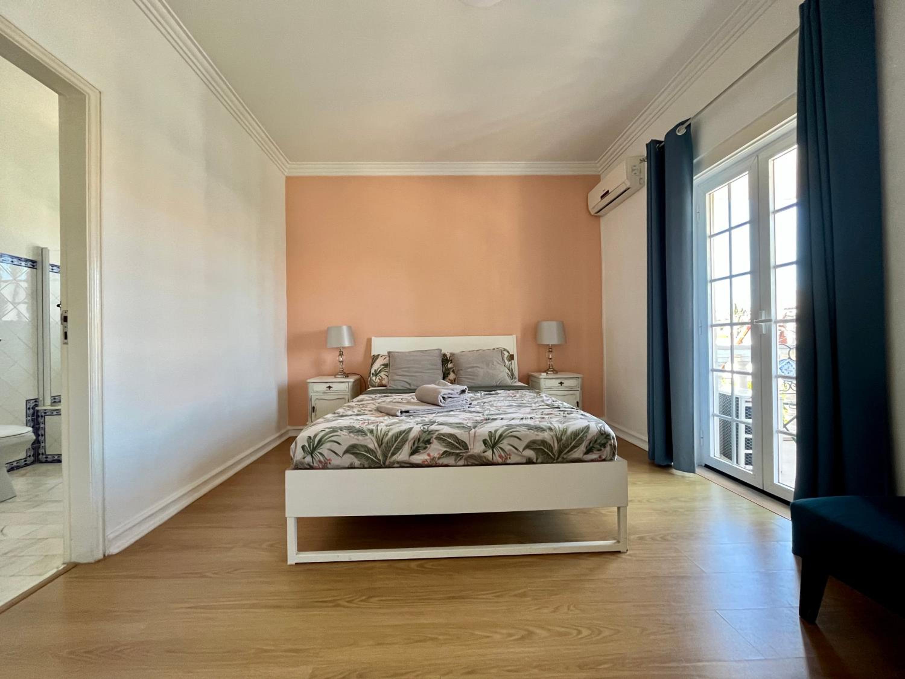 Double Room with Private Bathroom photo 3