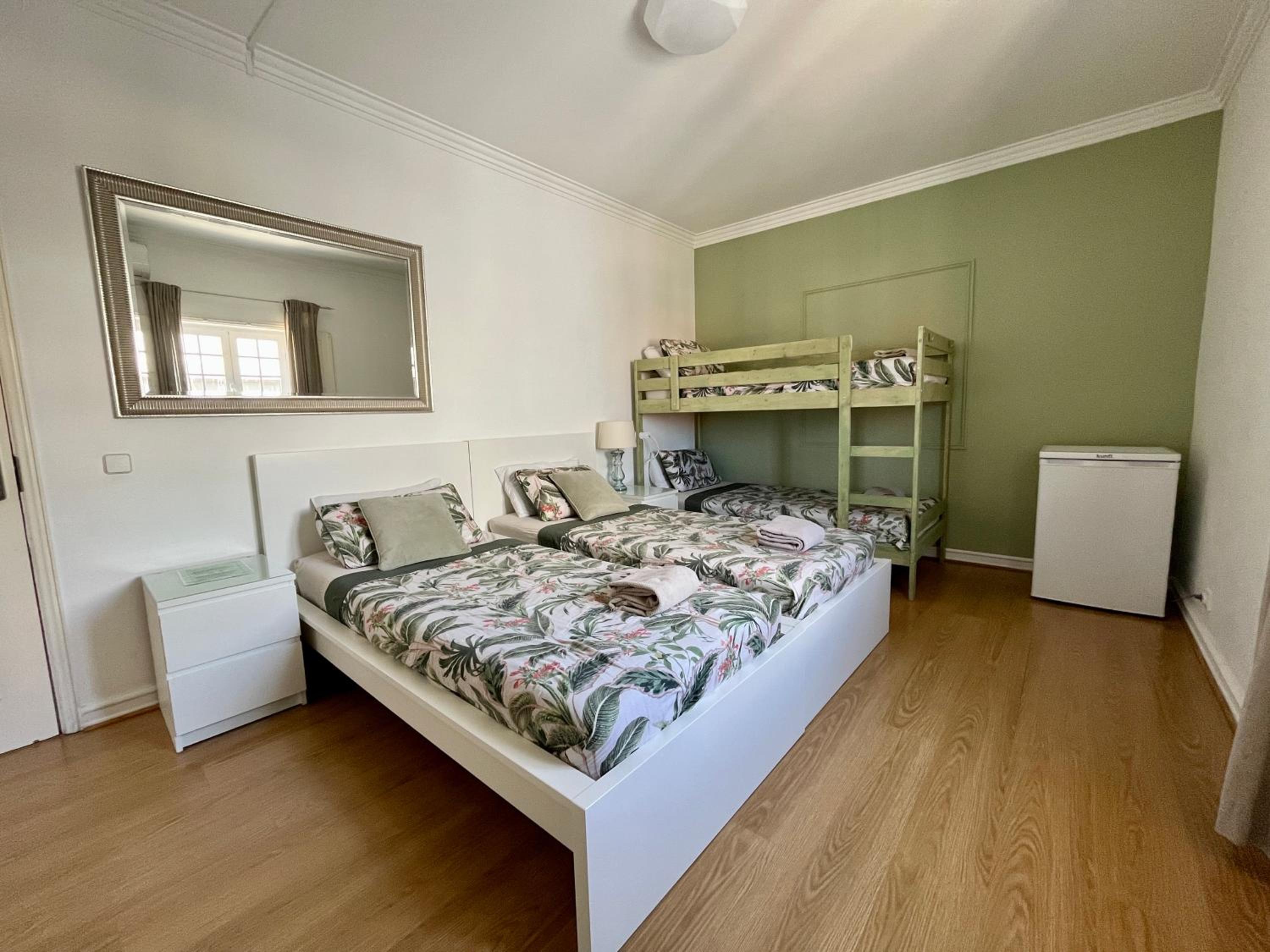 Quadruple Room with Bathroom photo 1