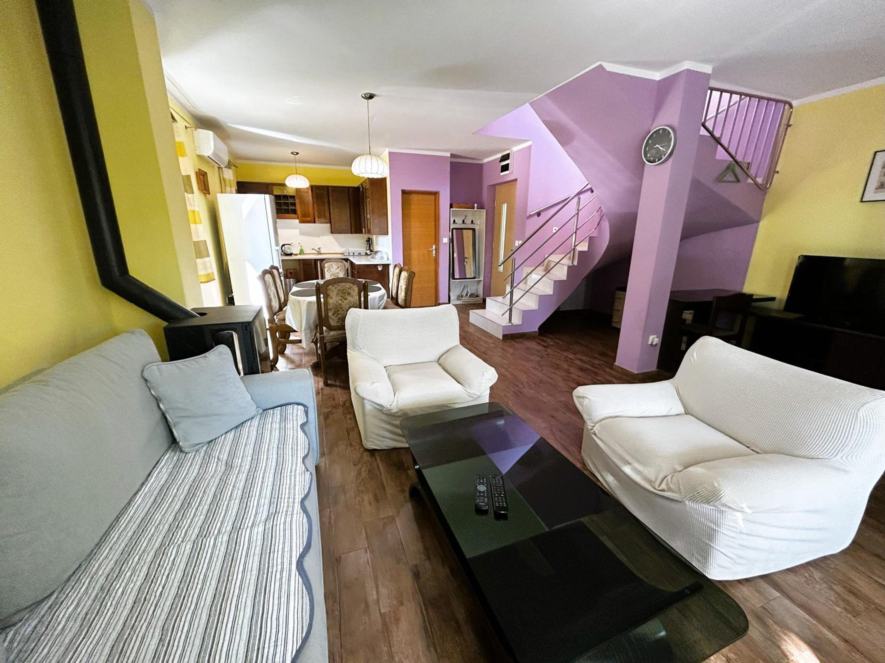 Three-Bedroom House photo 1
