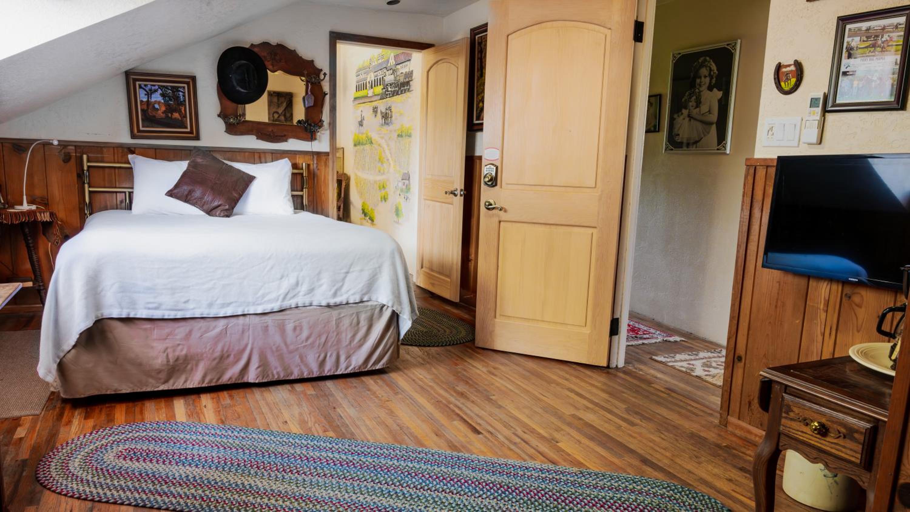 Deluxe Triple Room photo 3