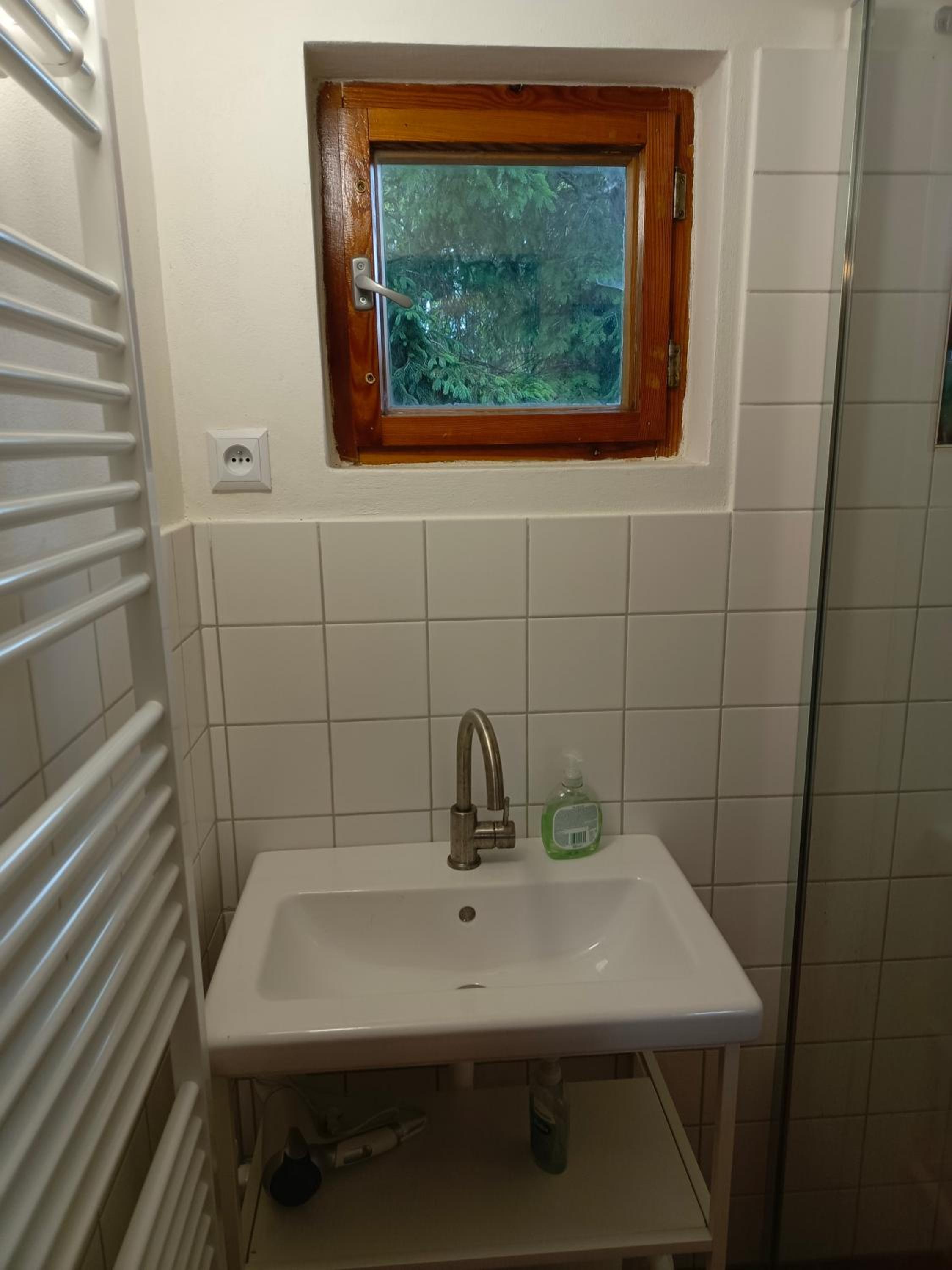 Two-Bedroom House photo 3