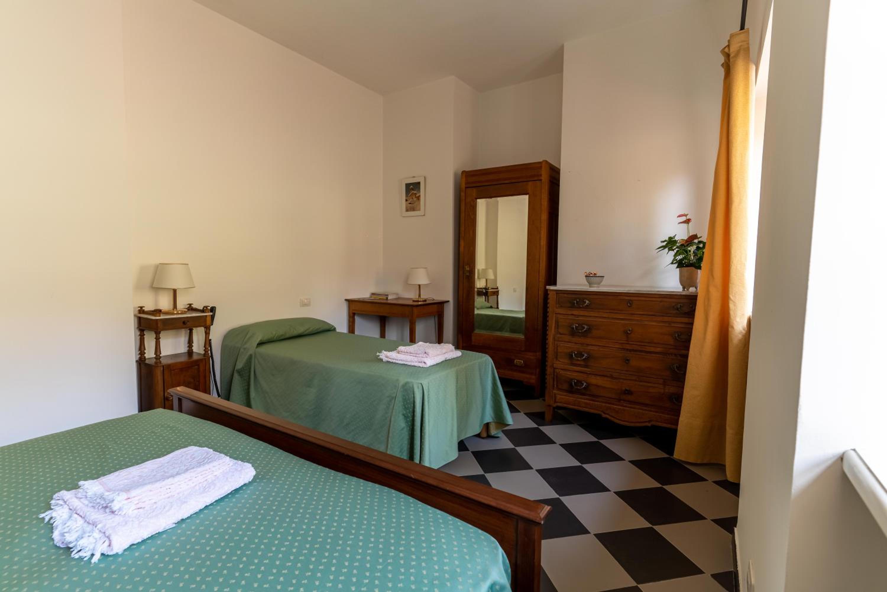 Standard Triple Room photo 1