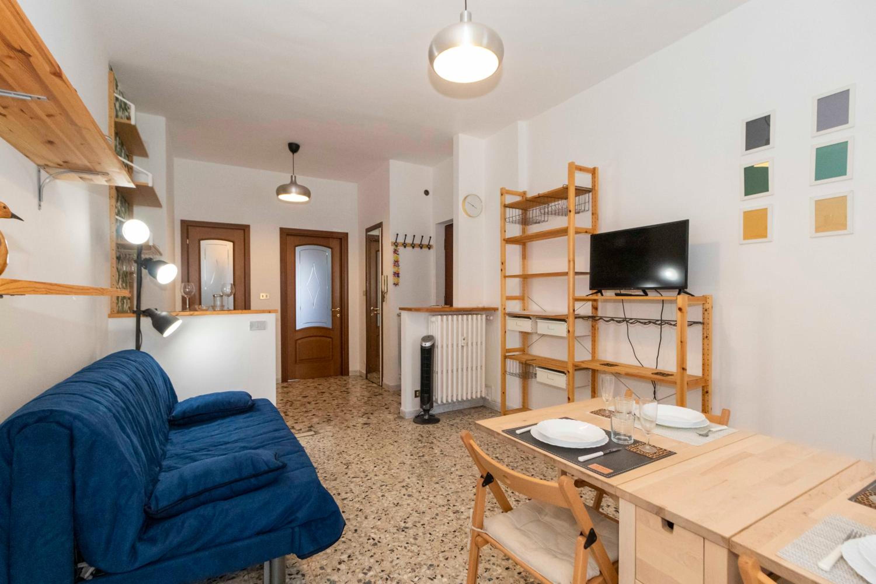 One-Bedroom Apartment