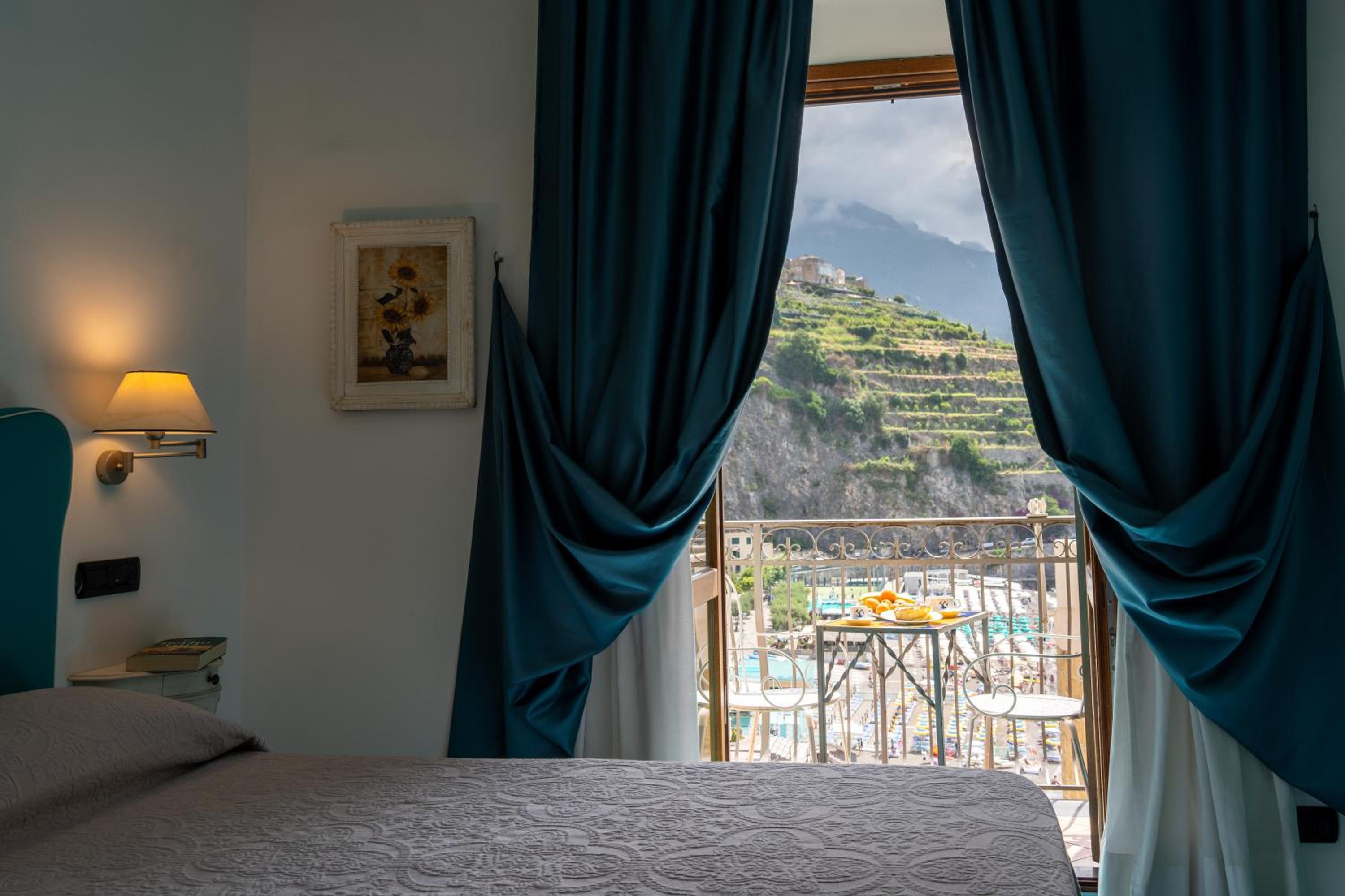 Double or Twin Room with Extra Bed photo 2
