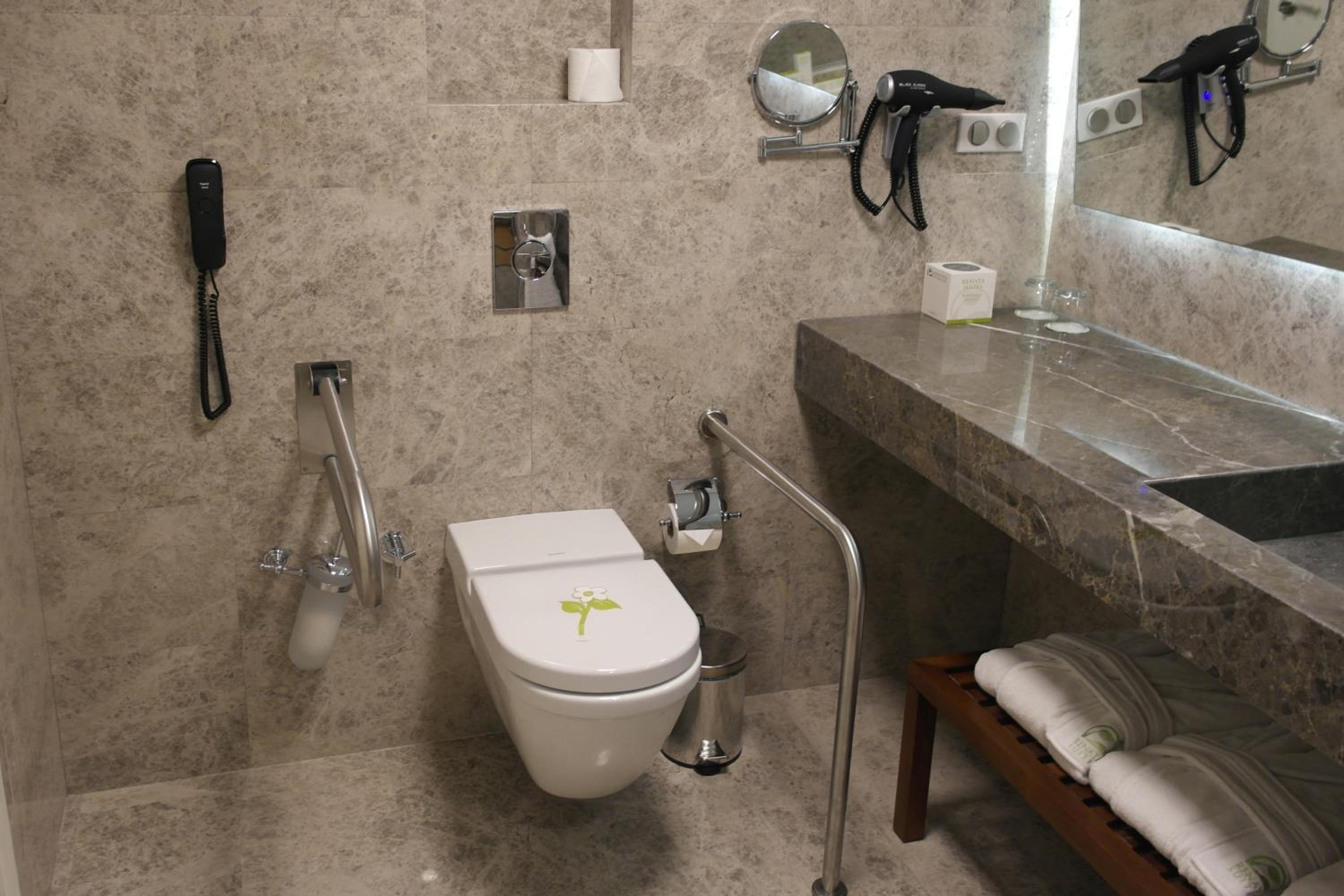 Premier Room - Disability Access photo 2