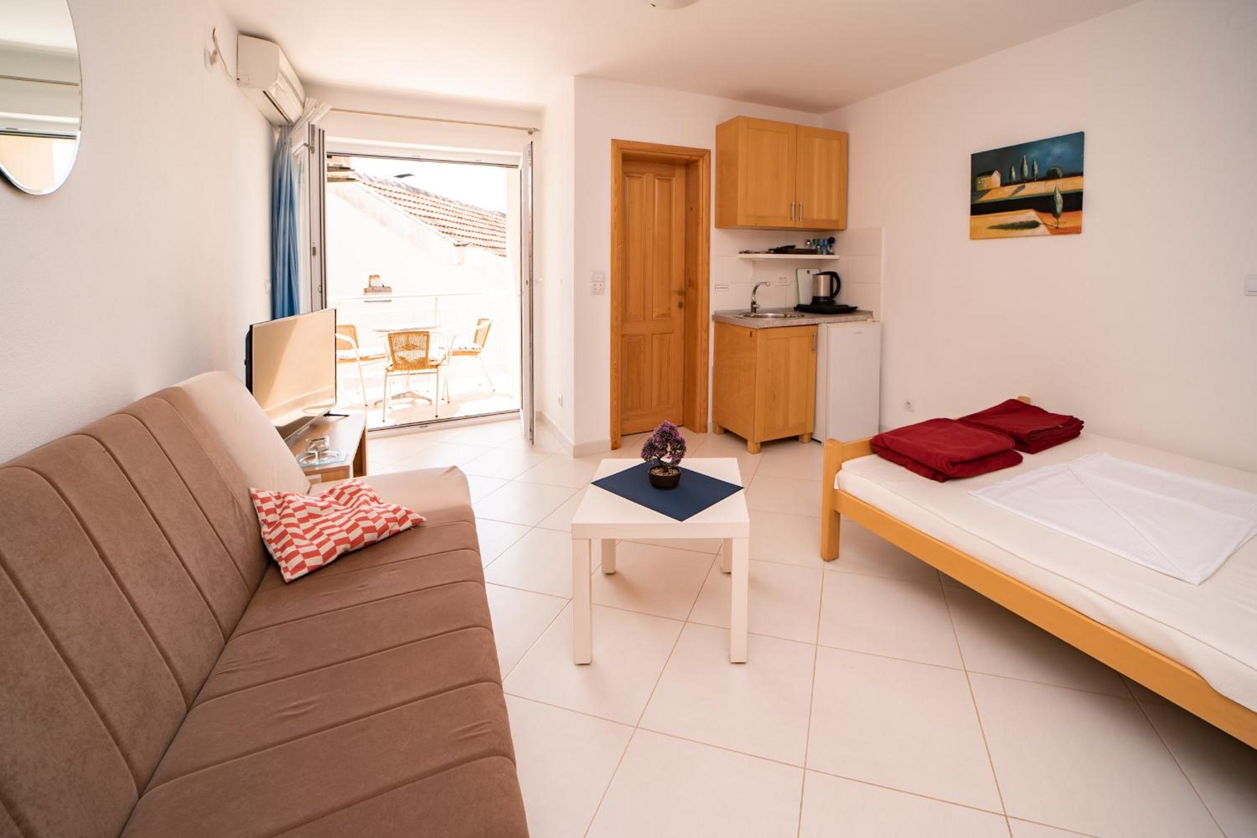 Studio Apartment with Sea View