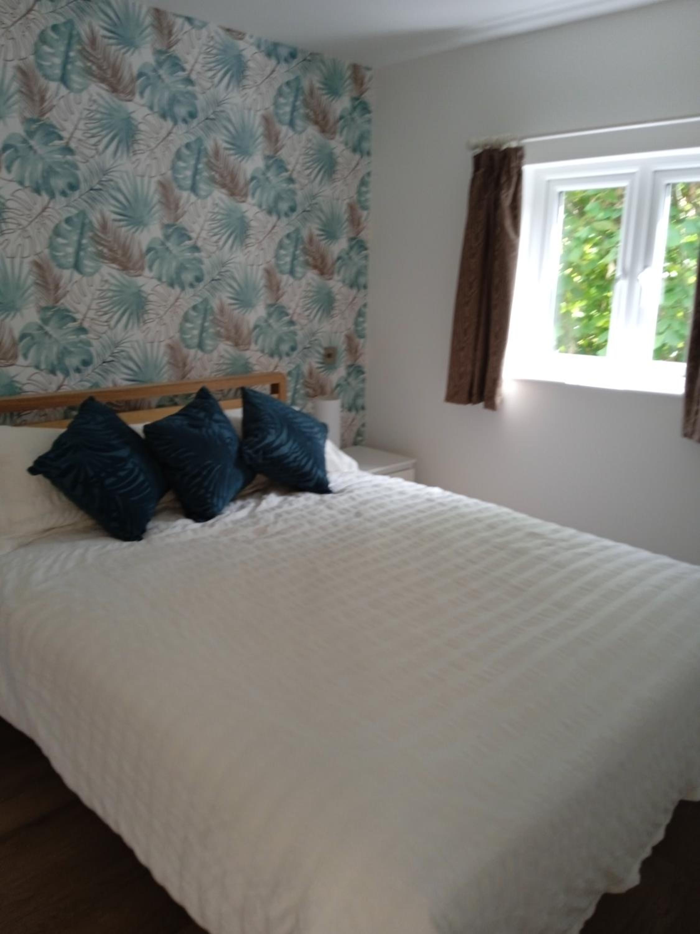 One-Bedroom House photo 1