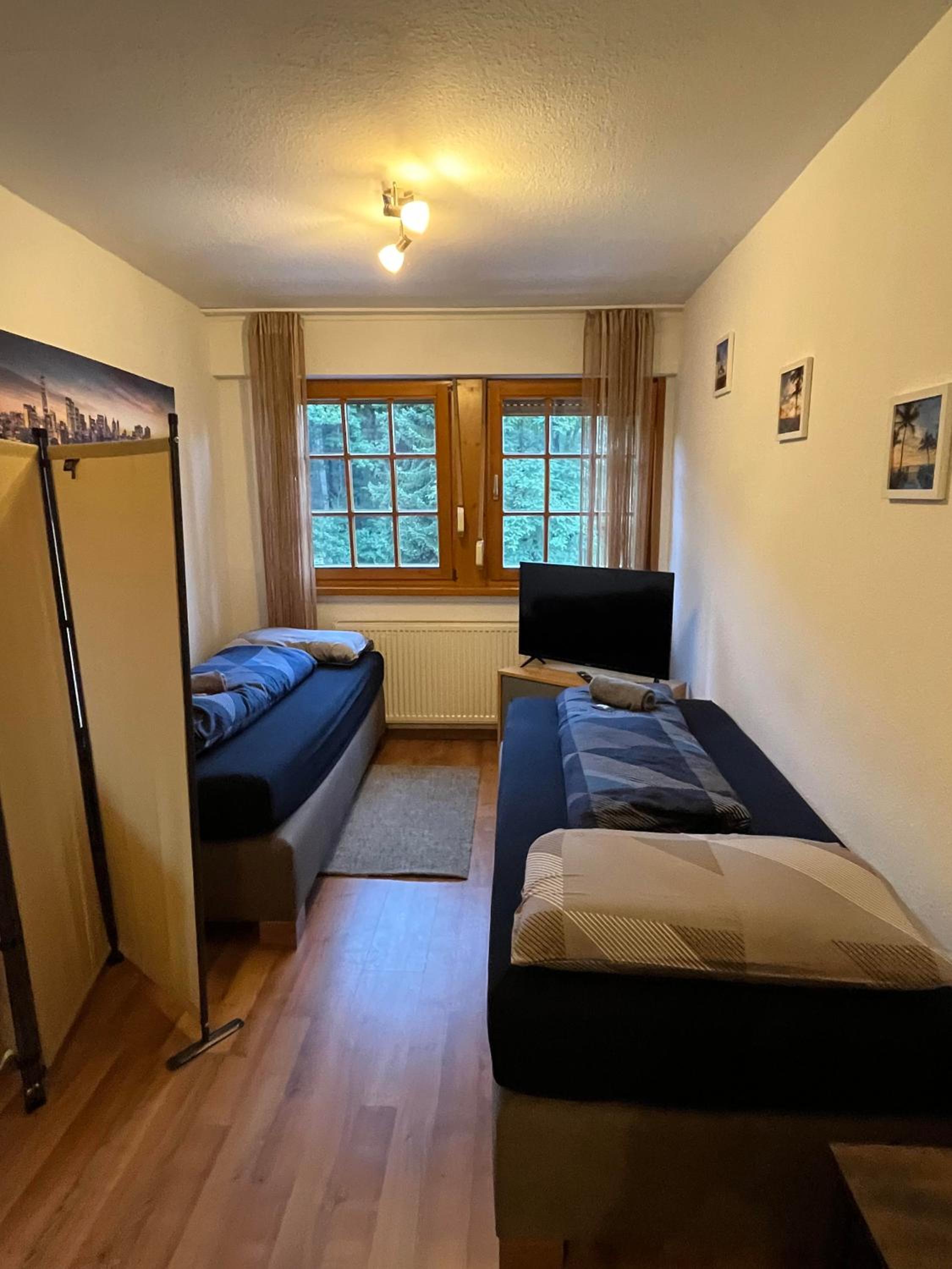 One-Bedroom Apartment photo 1
