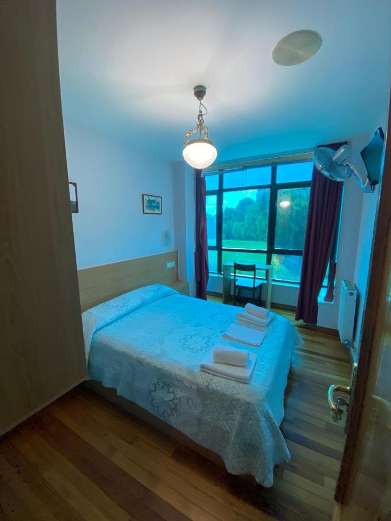 Habitación Doble Estándar con Baño Compartido