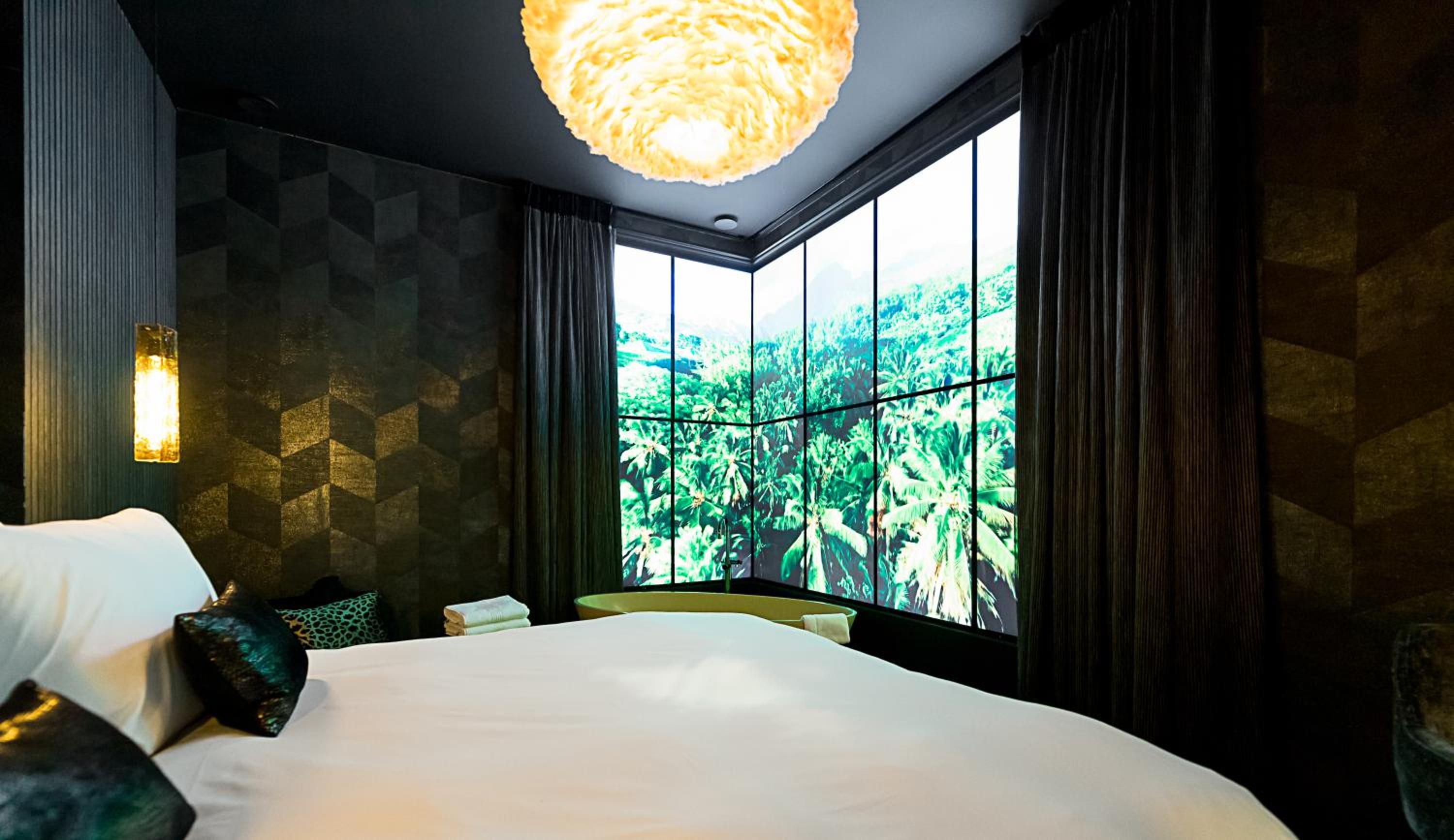 Sensation Suite (29 m2) photo 2