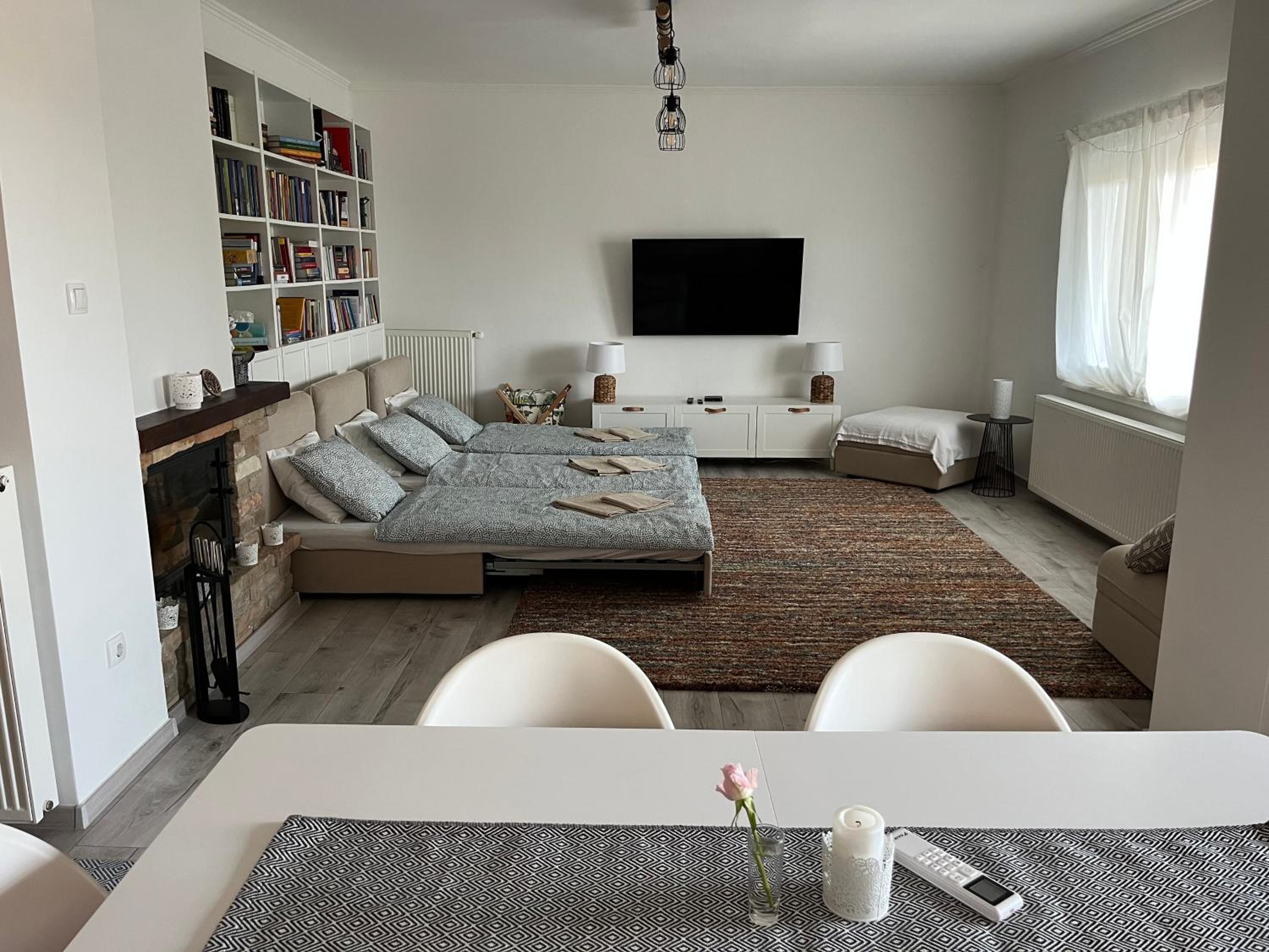 Apartment - Ground Floor photo 1