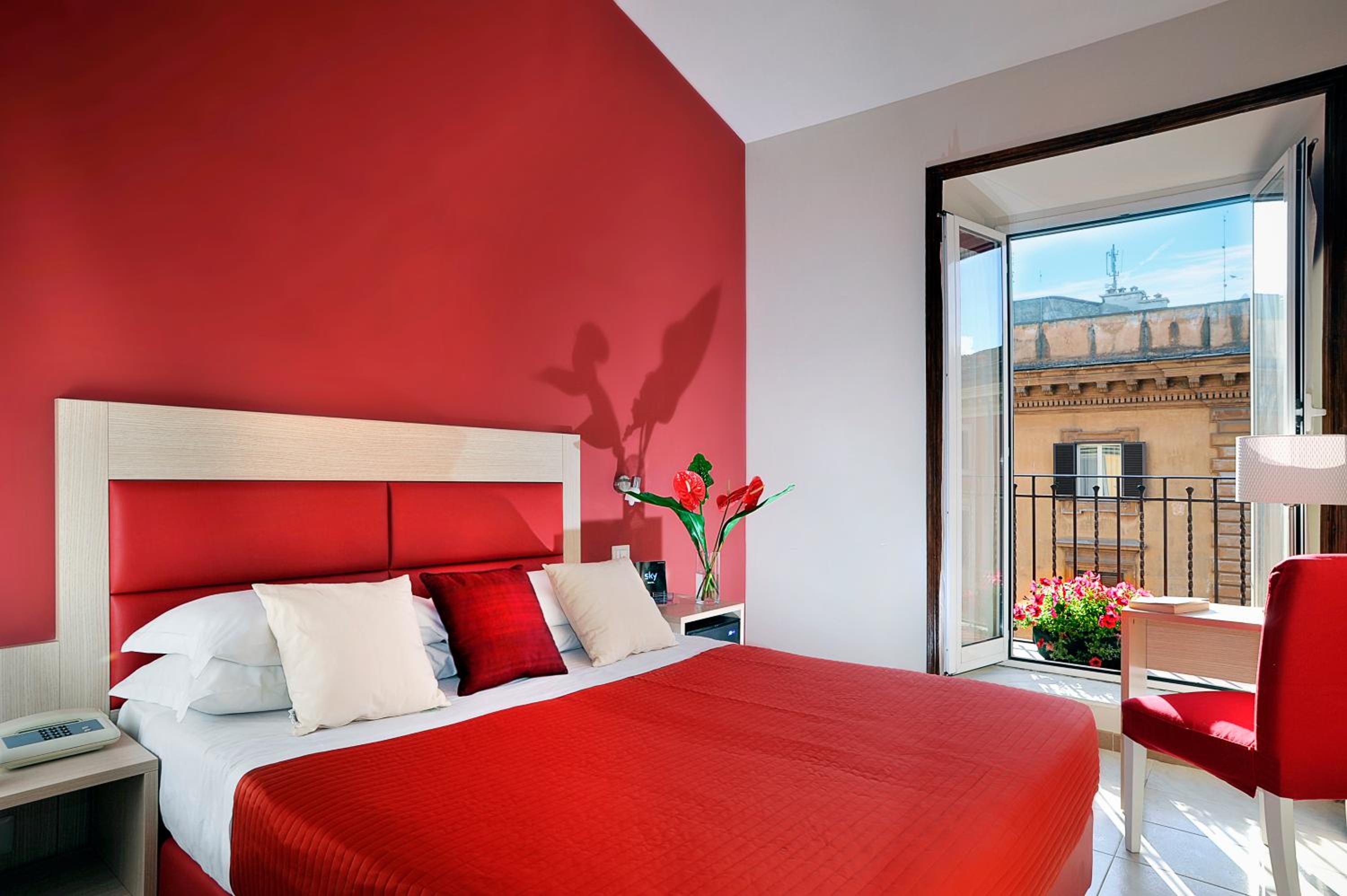 Standard Double or Twin Room photo 1