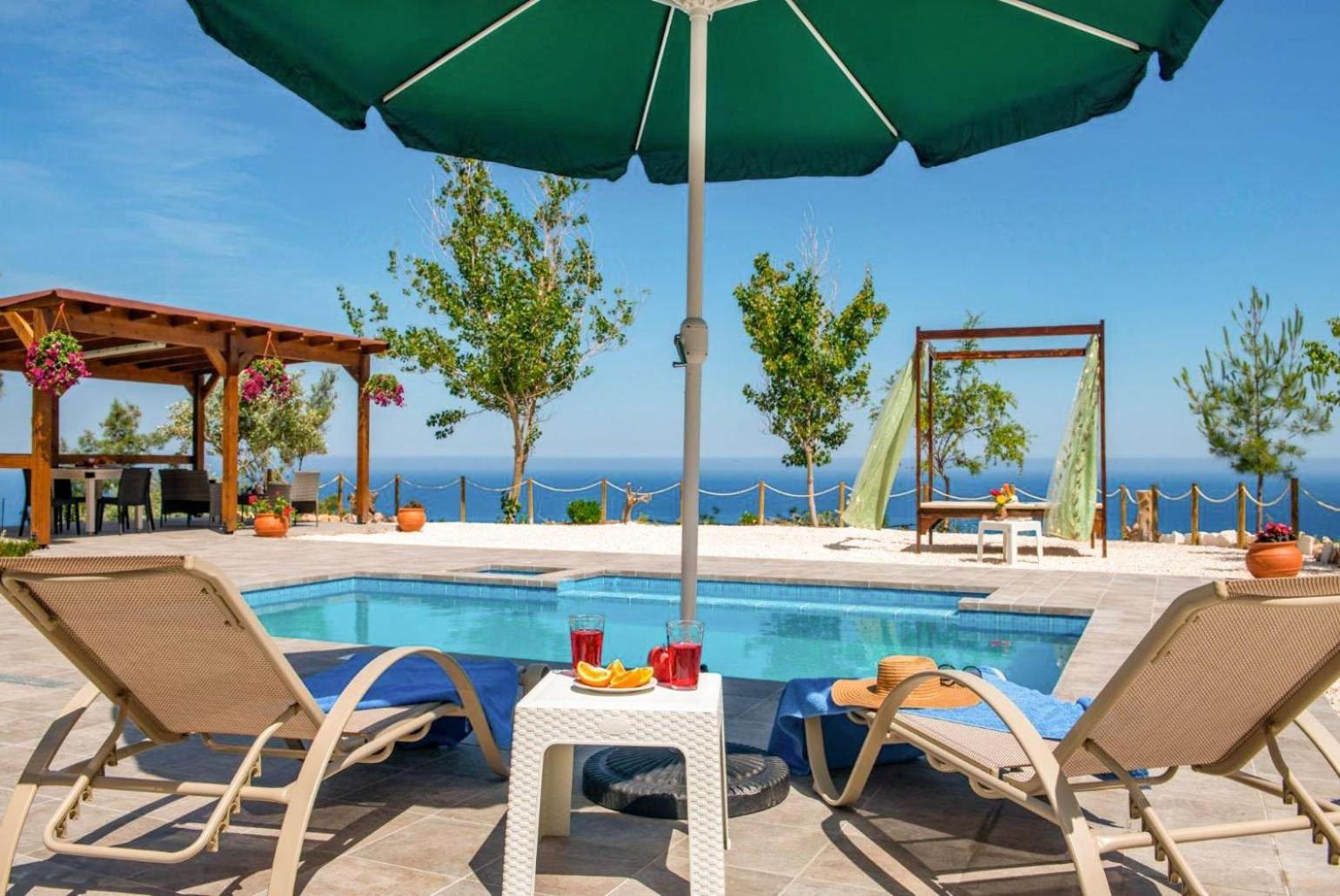  Villa With Private Pool photo 1