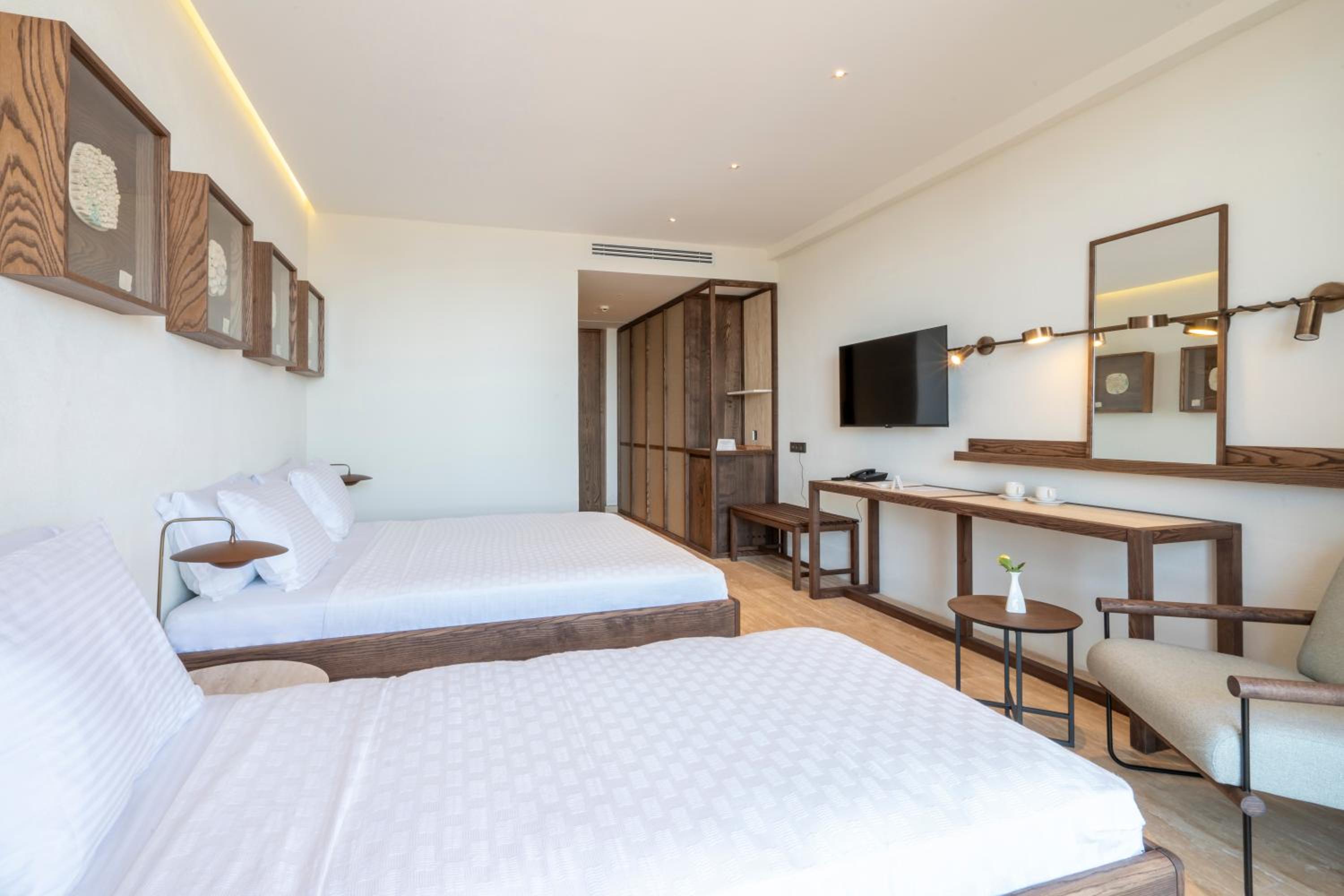 Superior Triple Room - Photo 5