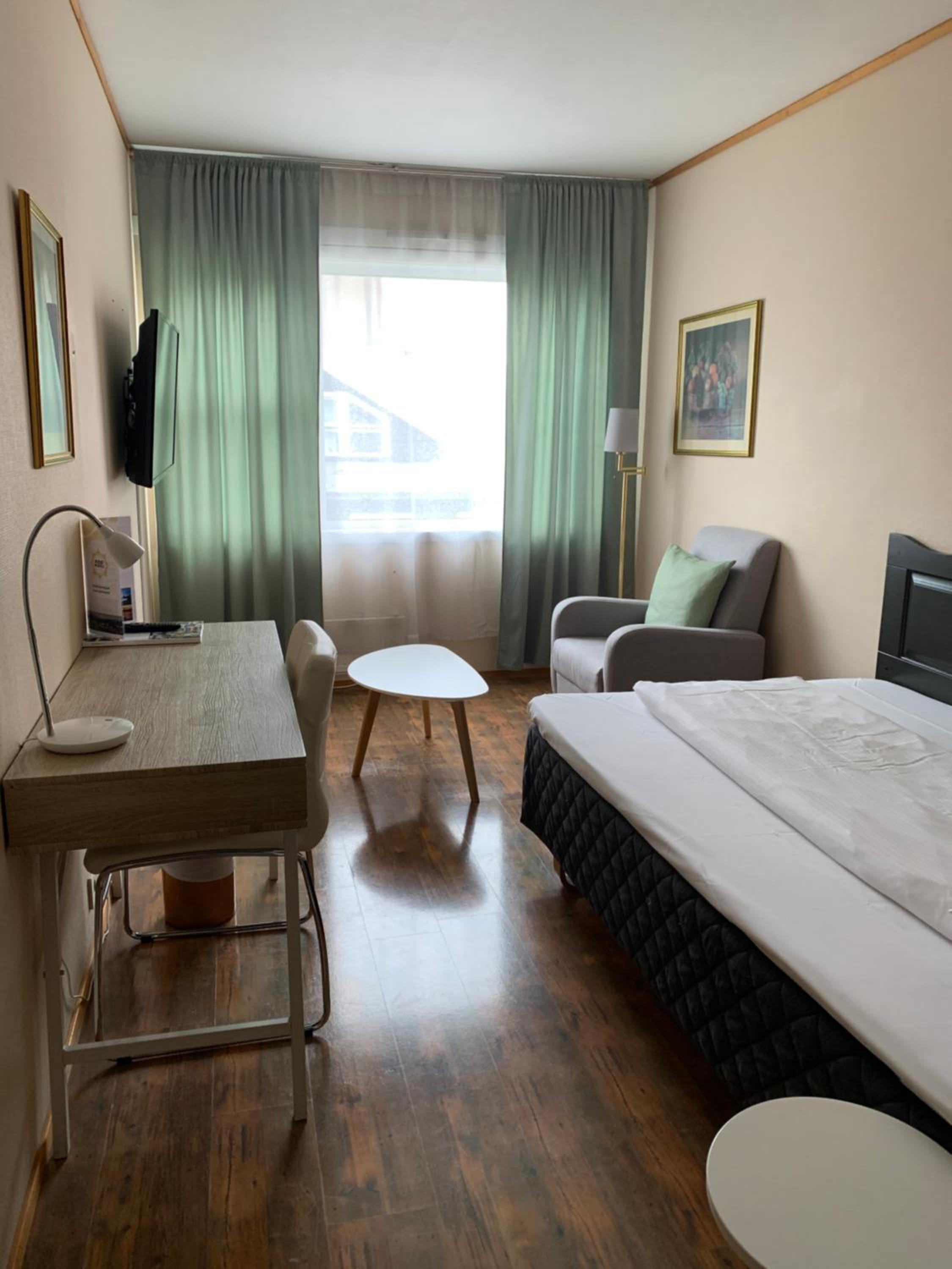 Single Room photo 2
