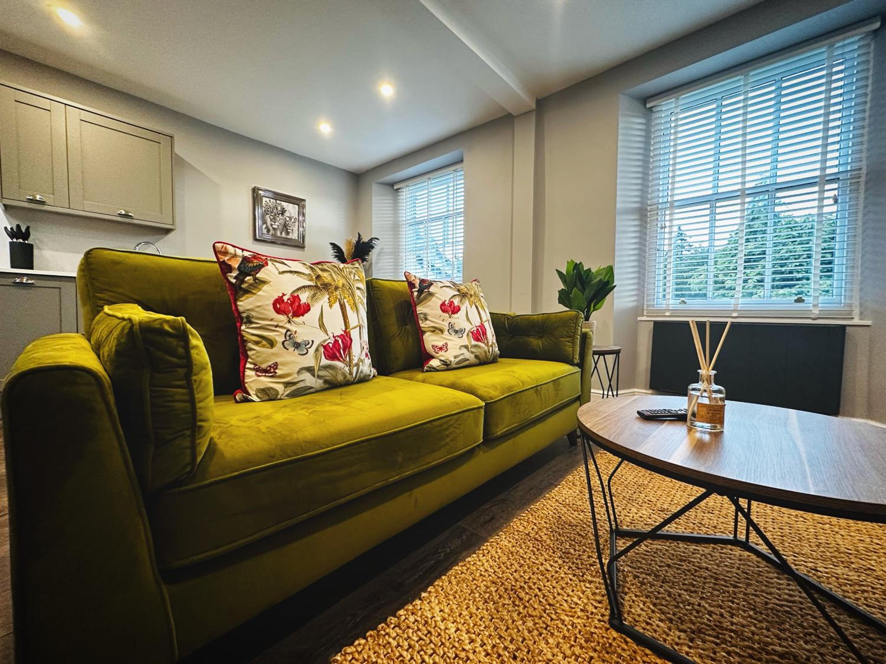 One-Bedroom Apartment