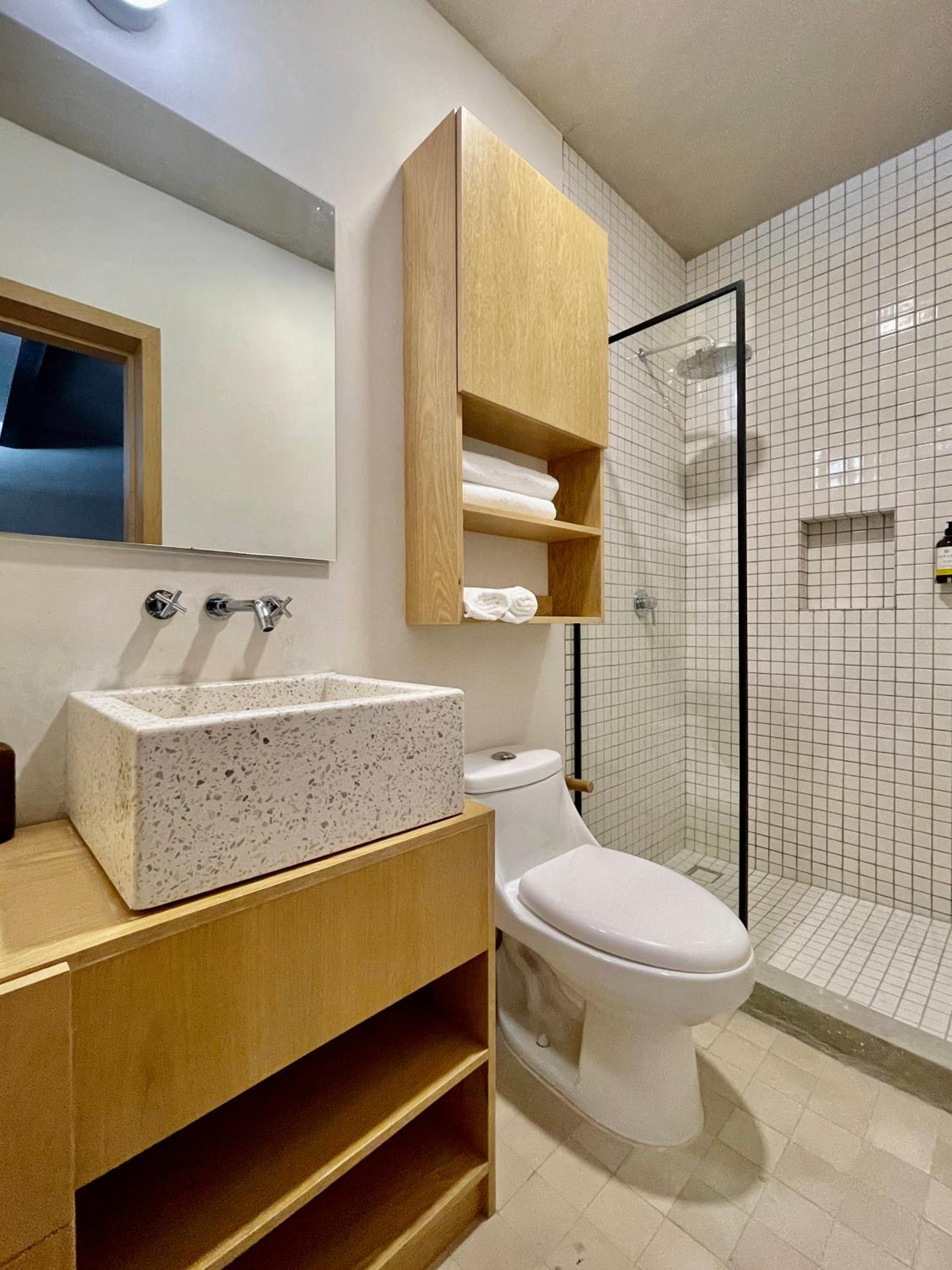 Standard Apartment - Photo 2
