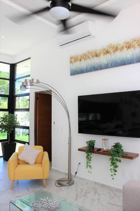 Three-Bedroom Villa photo 2