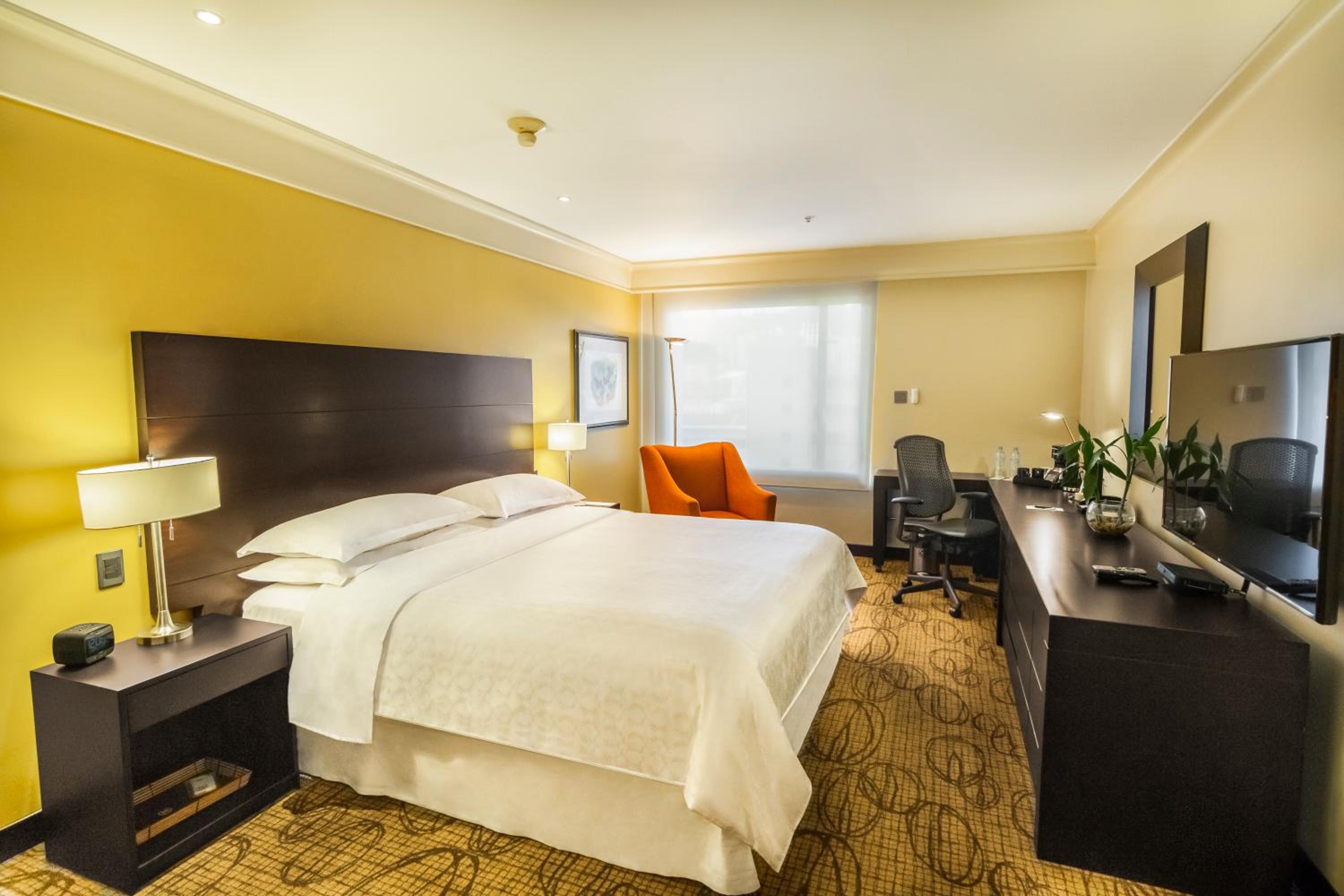 Standard King Room